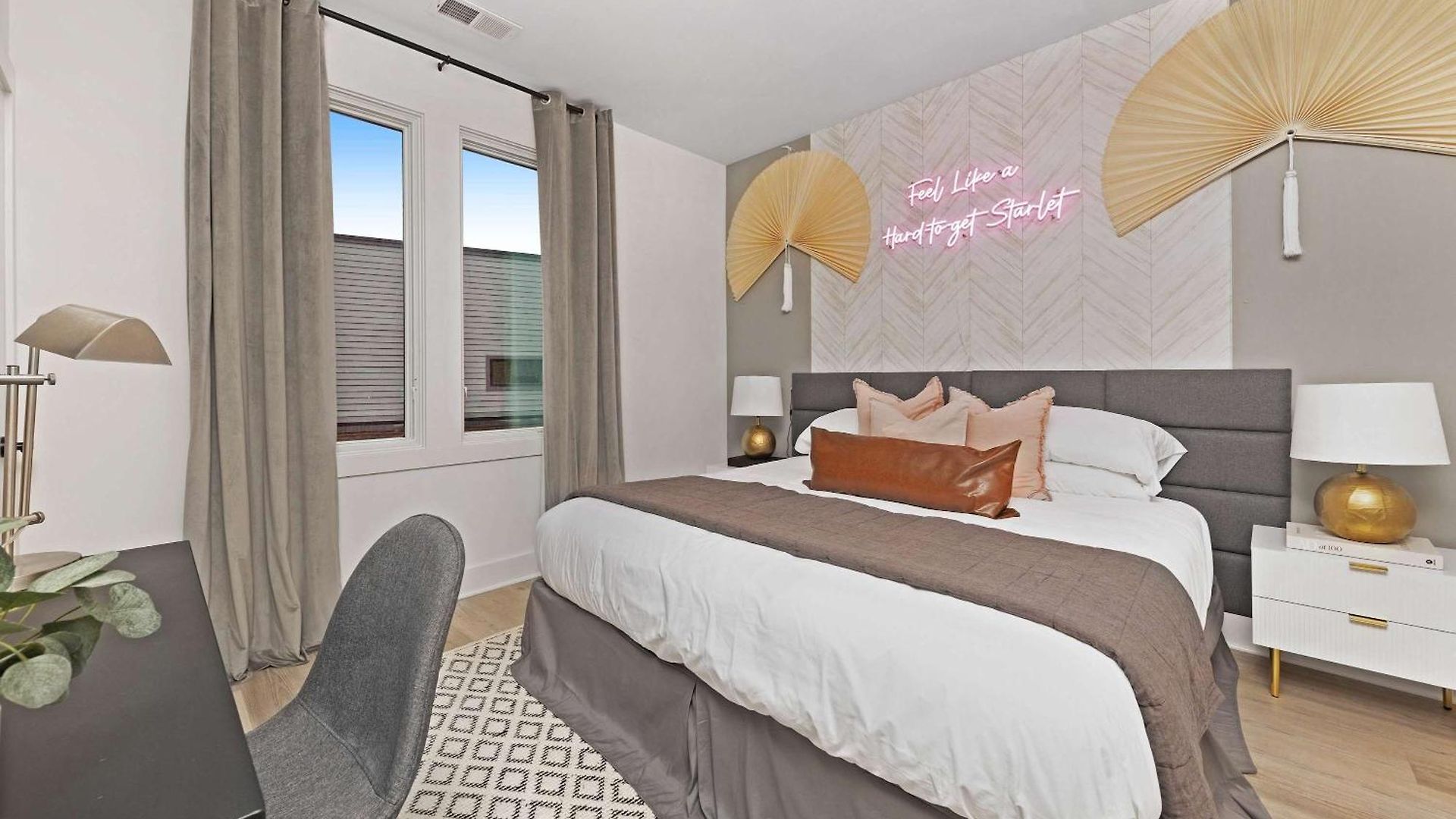The Camellia - Rooftop Patio & Dog Friendly! * Nashville