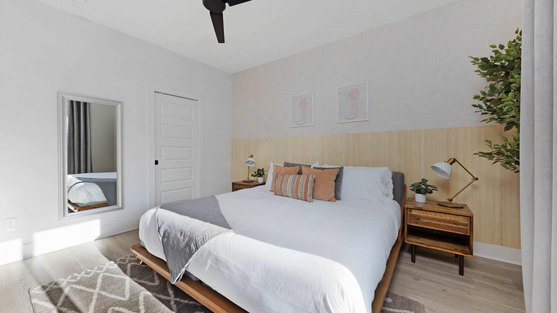 The Camellia - Rooftop Patio & Dog Friendly! Holiday home Nashville