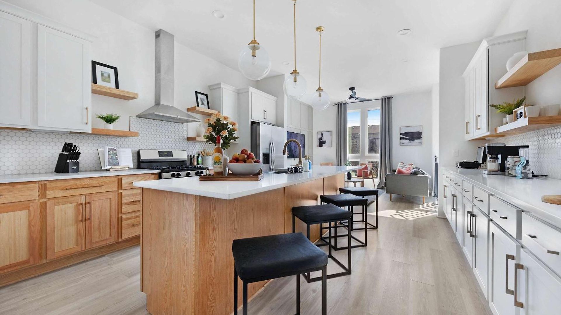 The Camellia - Rooftop Patio & Dog Friendly! Holiday home Nashville