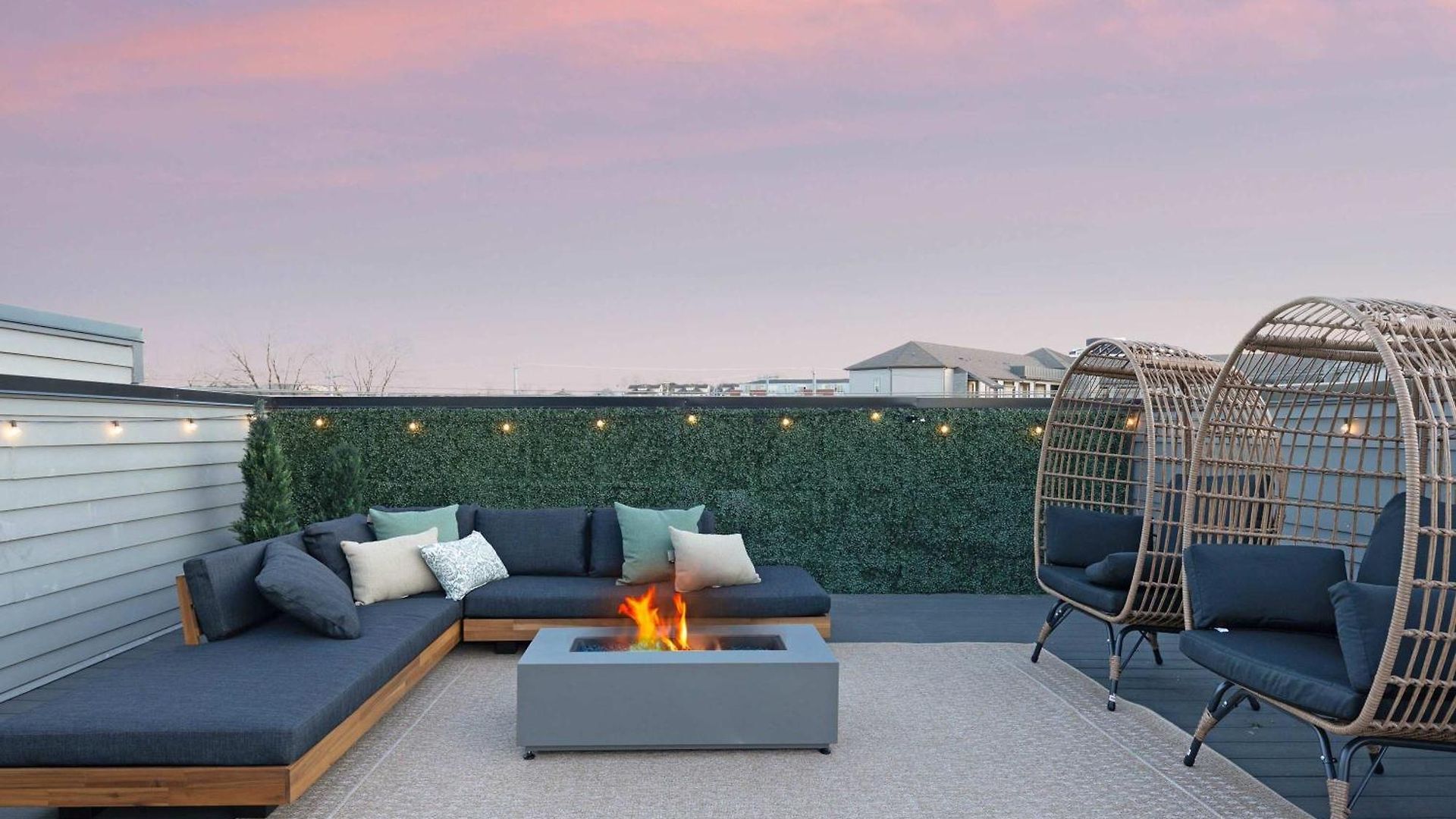 The Bluestem - Stylish Design, Rooftop With Firepit! Nashville