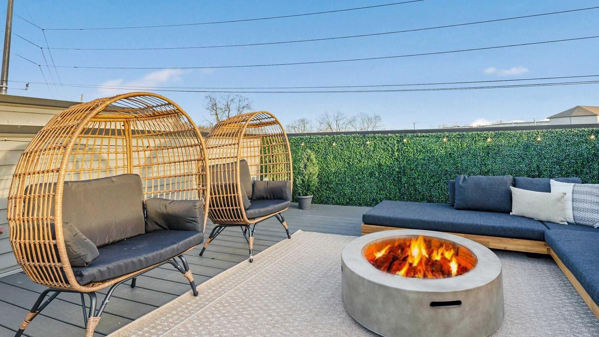 Holiday home The Azalea - Walk To Dining & Nightlife, Rooftop!