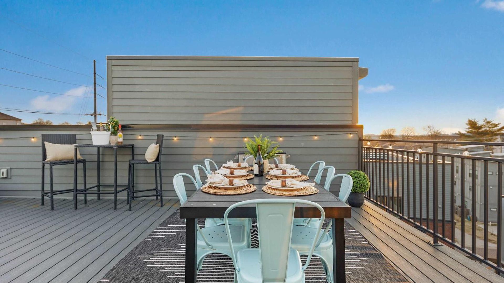 The Trillium - Beautifully Designed With Rooftop Nashville