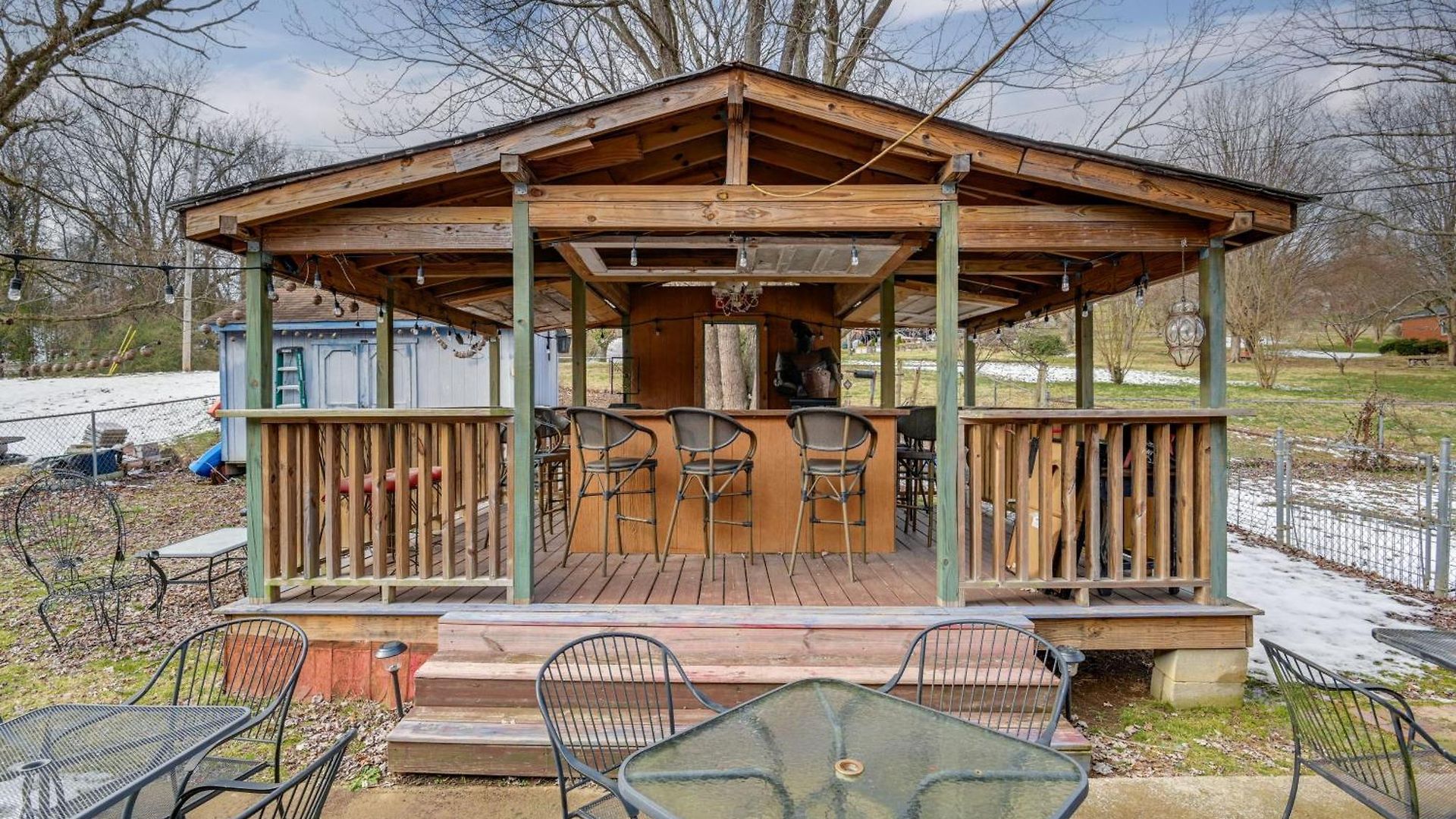 Holiday home 6 Mi To Downtown: 70s-themed In Nashville!