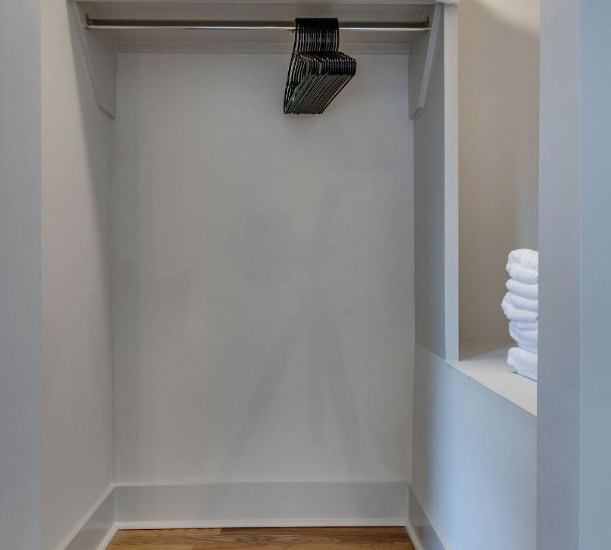 Modern East Townhome & Garage Holiday home Nashville