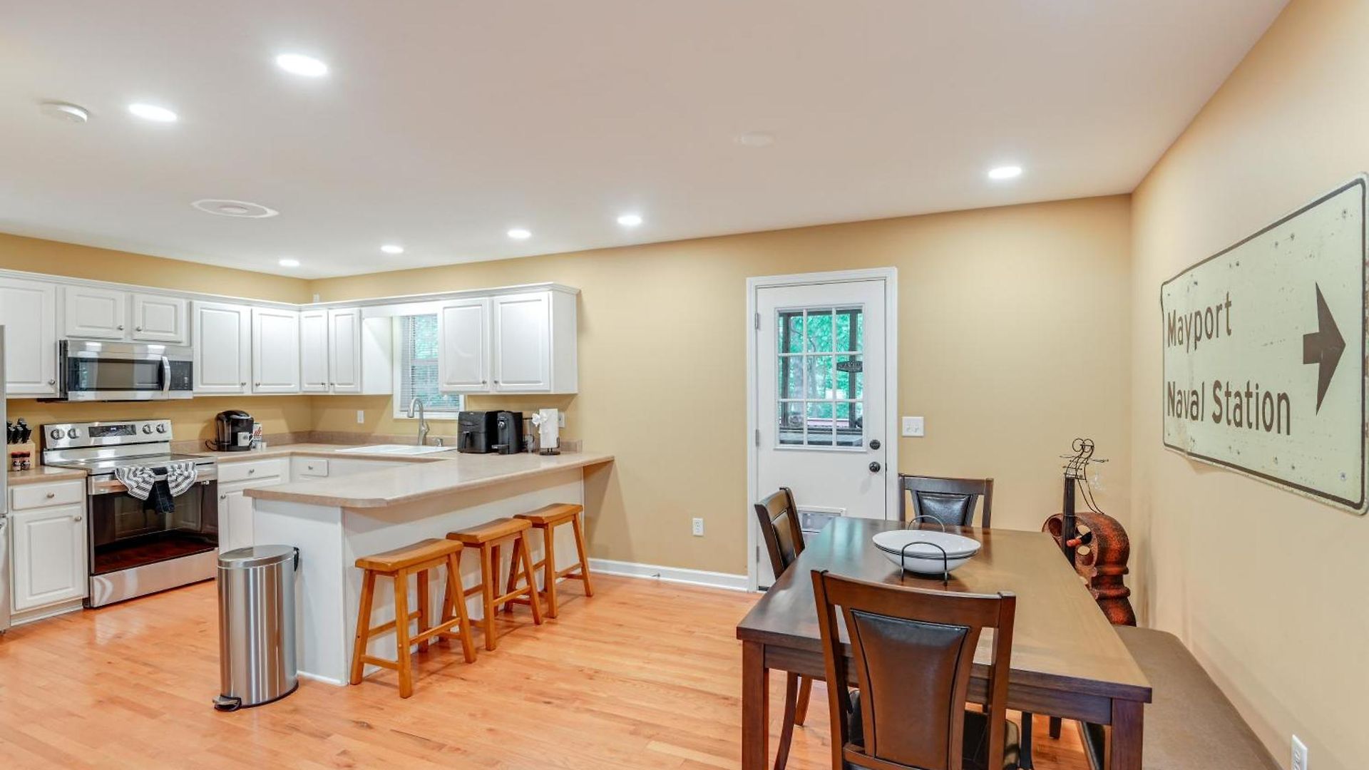 Cozy Hermitage W/ Deck: 11 Mi To Nashville! Holiday home