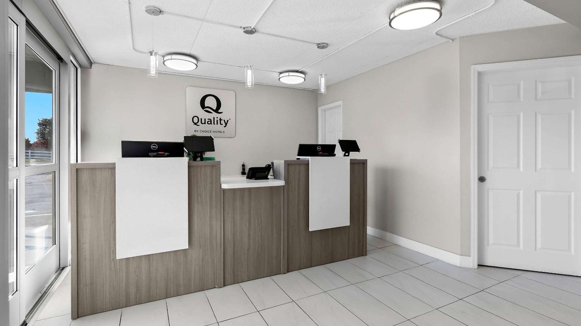 Inn Quality - Opryland Area 4*