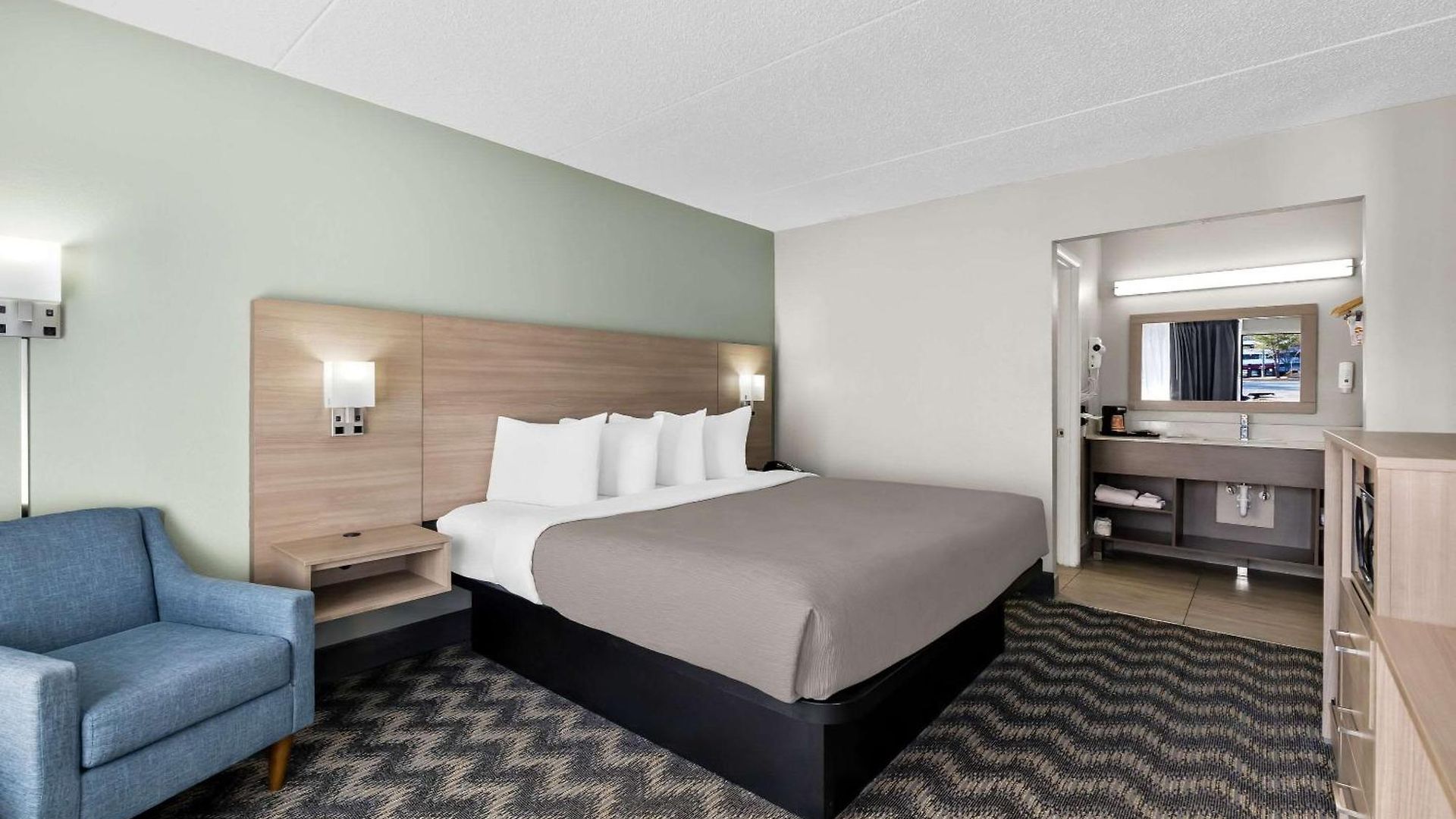Quality - Opryland Area Inn 4*