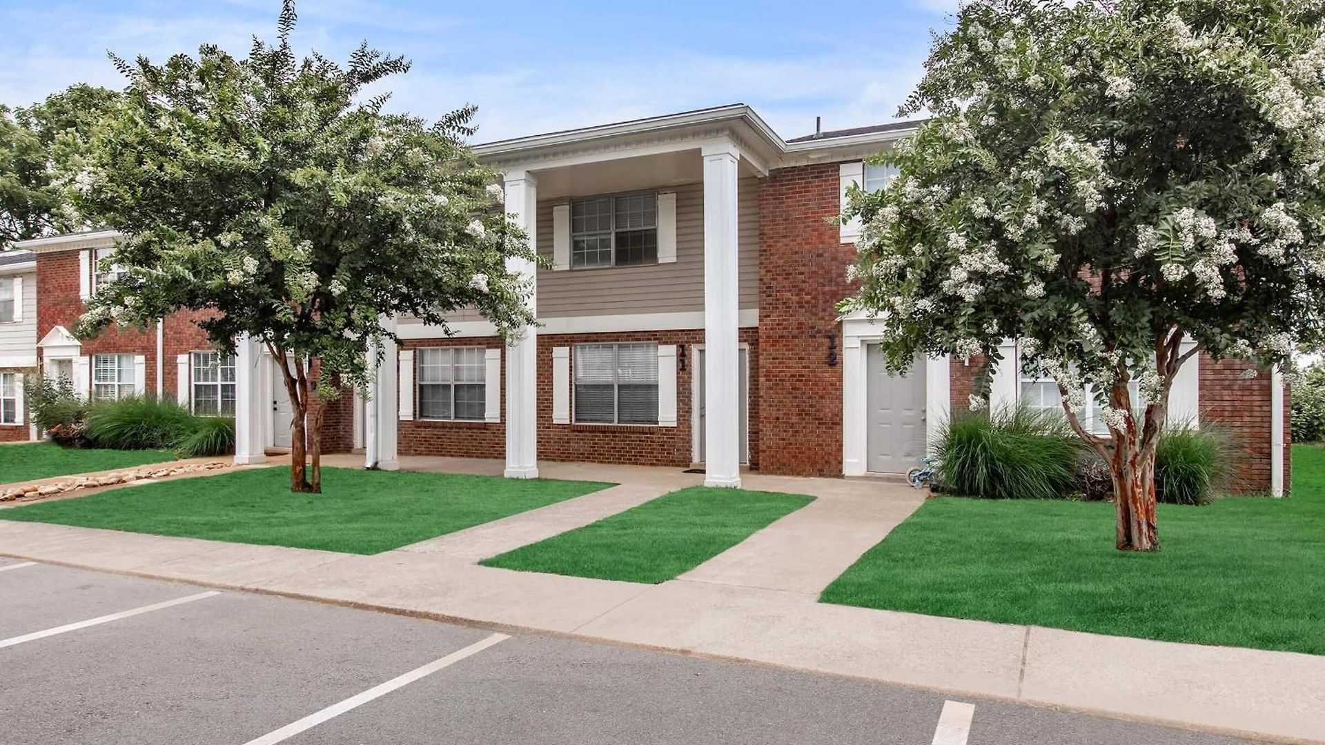 Brentwood U5 I Cozy & Comfy I 2bd I Free Parking