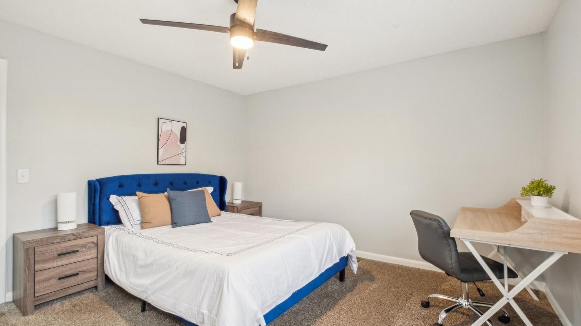 Brentwood U5 I Cozy & Comfy I 2bd I Free Parking Apartment *
