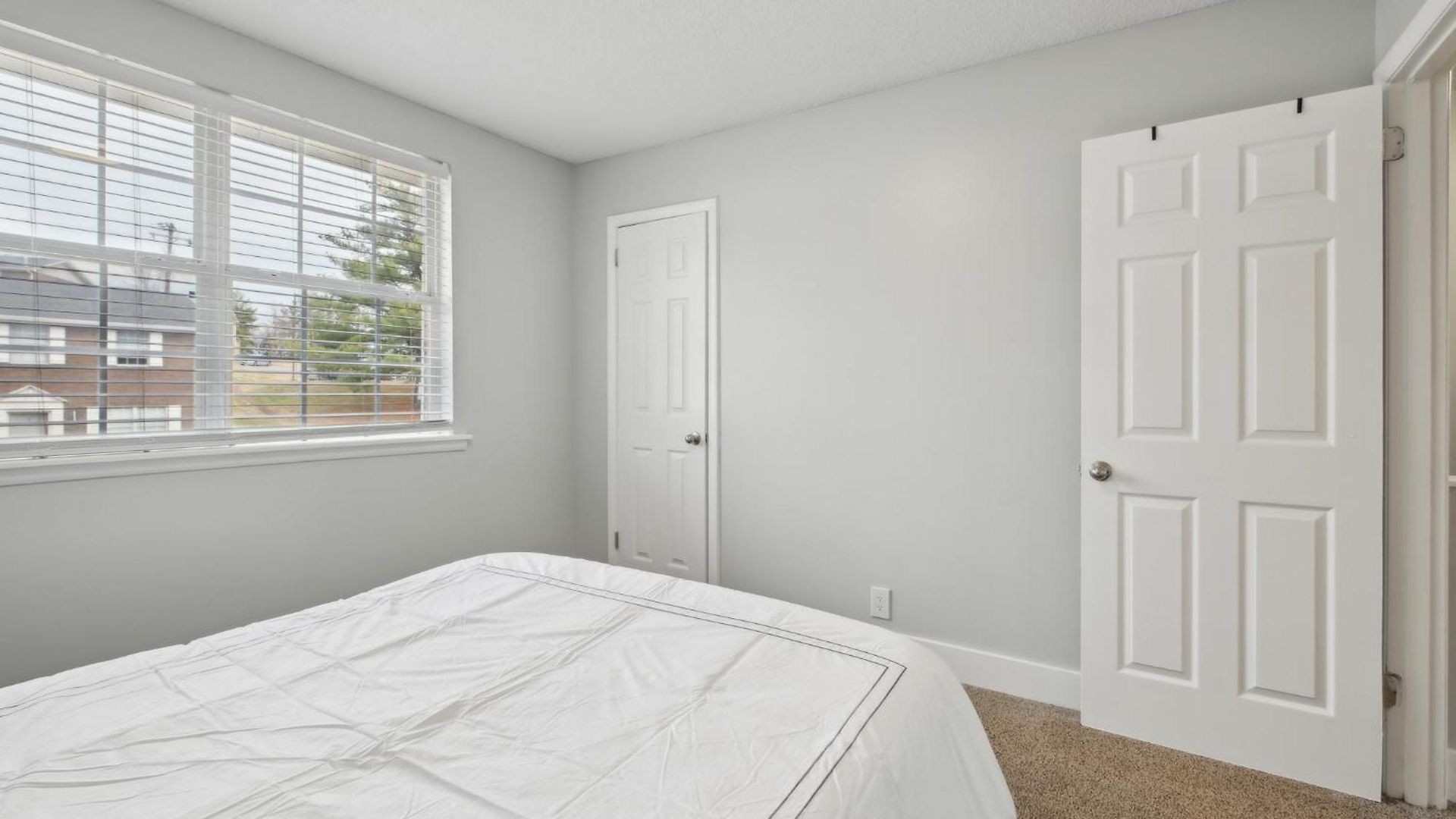 Apartment Brentwood U4 I Cozy & Comfy I 2bd I Free Parking *
