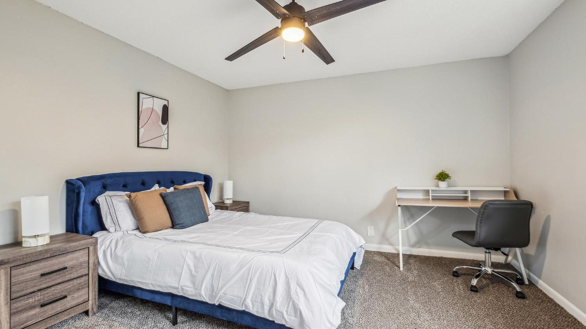 Brentwood U9 I Cozy & Comfy I 2bd I Free Parking Apartment