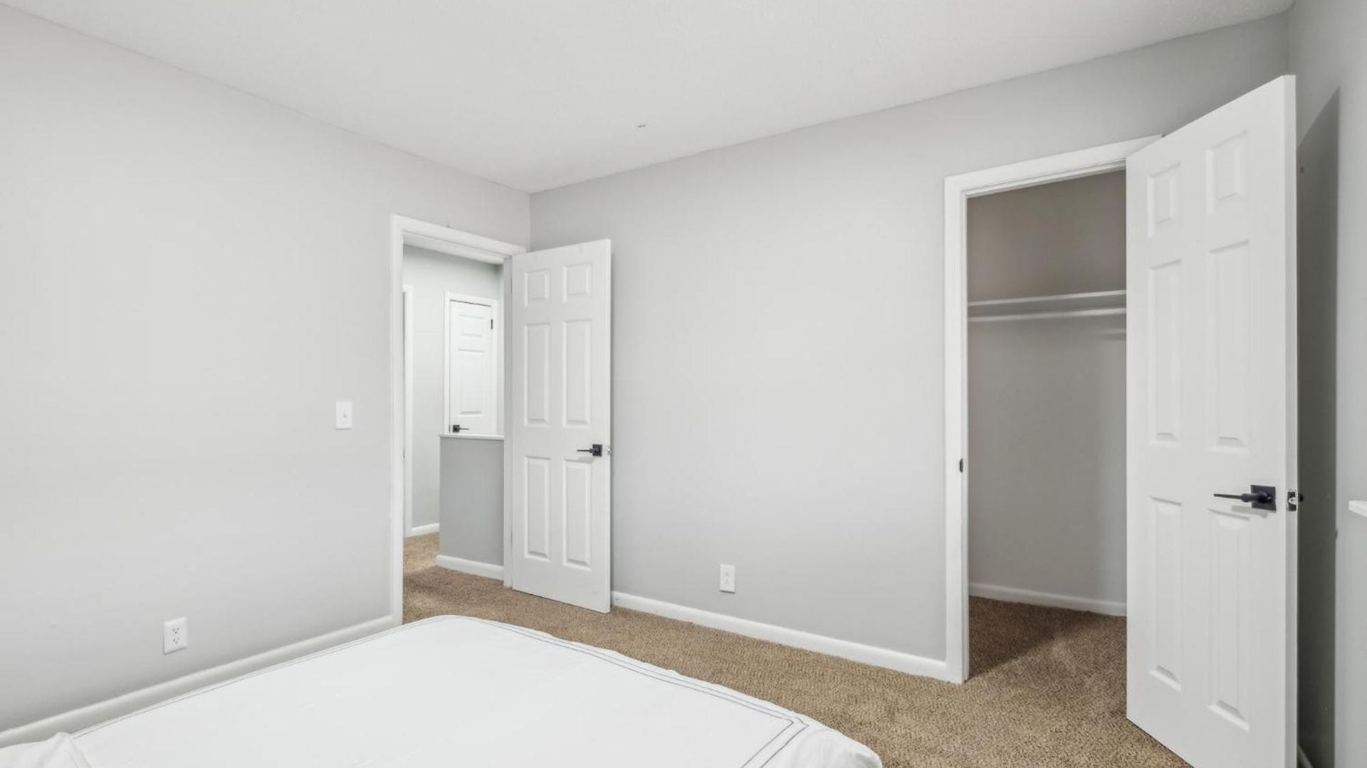 Brentwood U11 I Cozy & Comfy I 2bd I Free Parking