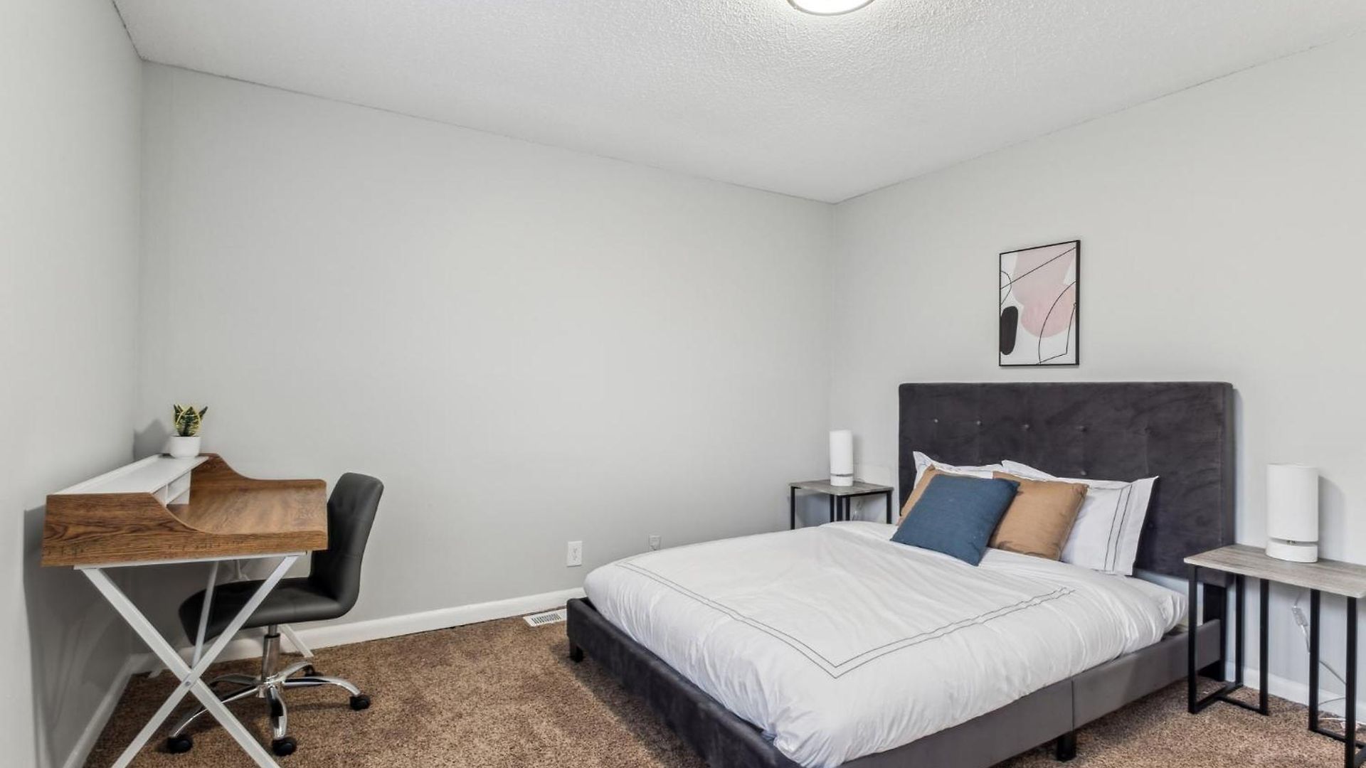 Brentwood U10 I Cozy & Comfy I 2bd I Free Parking
