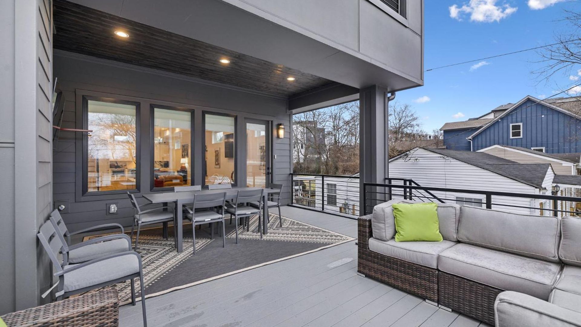 New Modern Multi-level Pooltable & Rooftop Nashville
