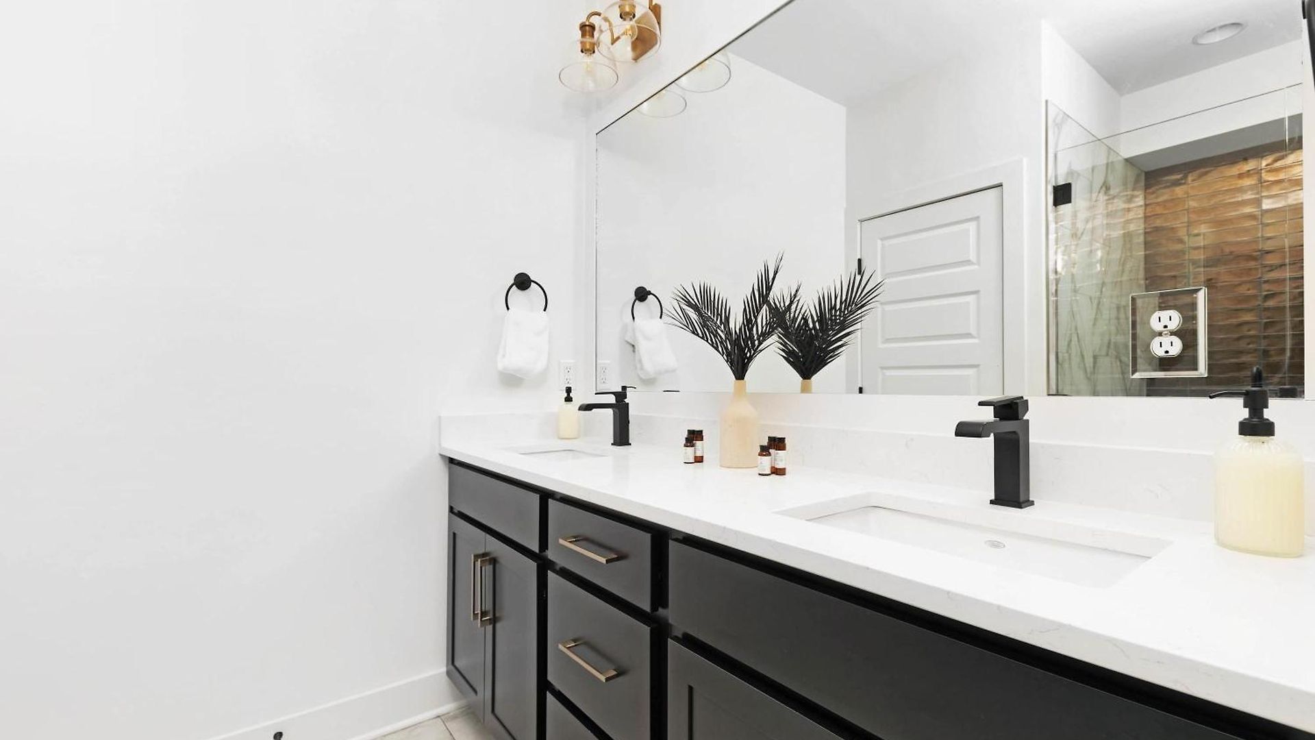 The Daylily & The Aster - Two Four Bedroom Homes * Nashville