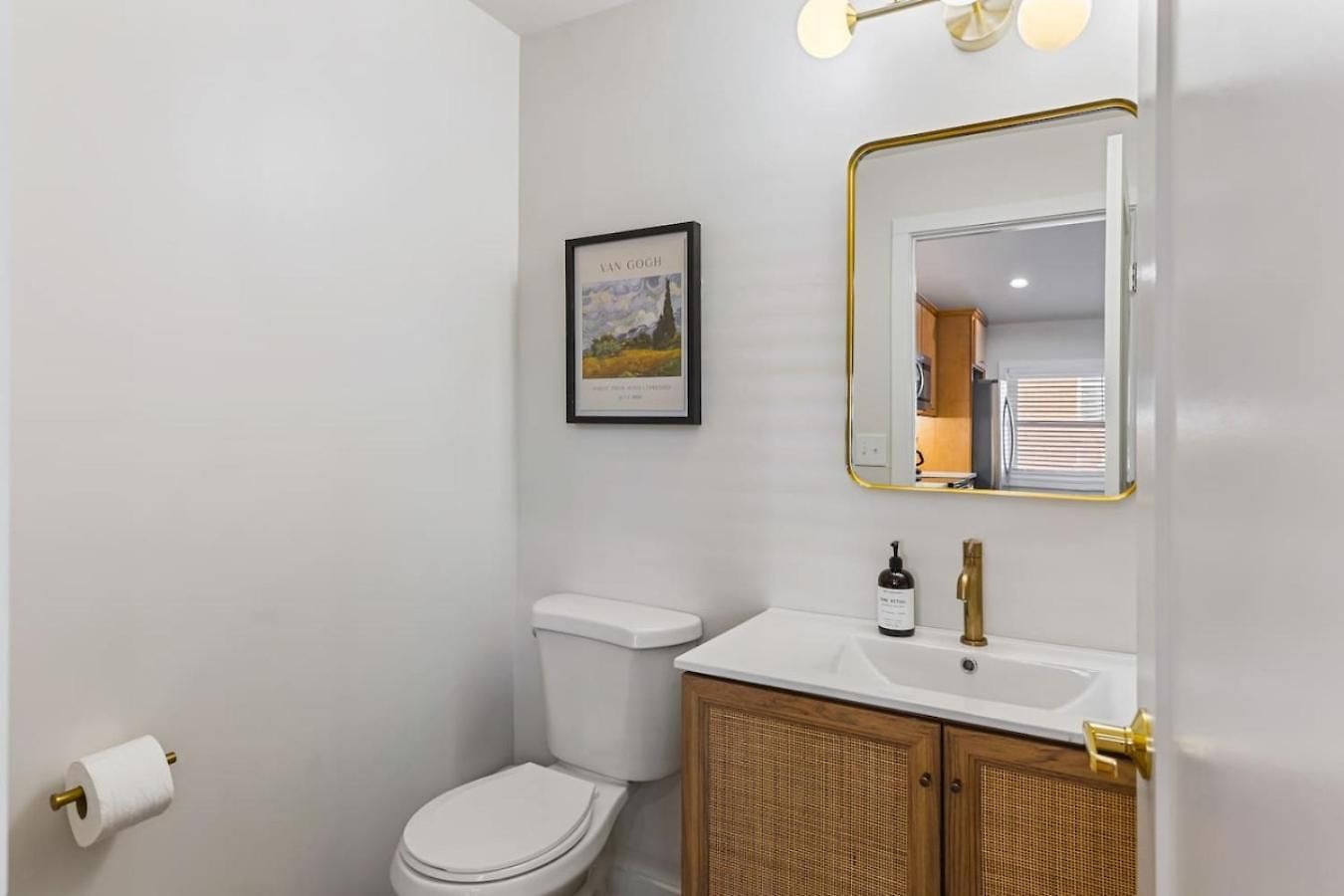 Mid-century Modern Near Restaurants, Coffee And Bars *