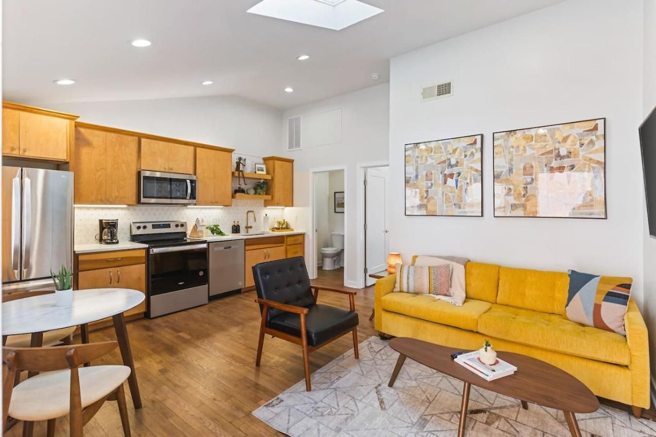 Holiday home Mid-century Modern Near Restaurants, Coffee And Bars Nashville