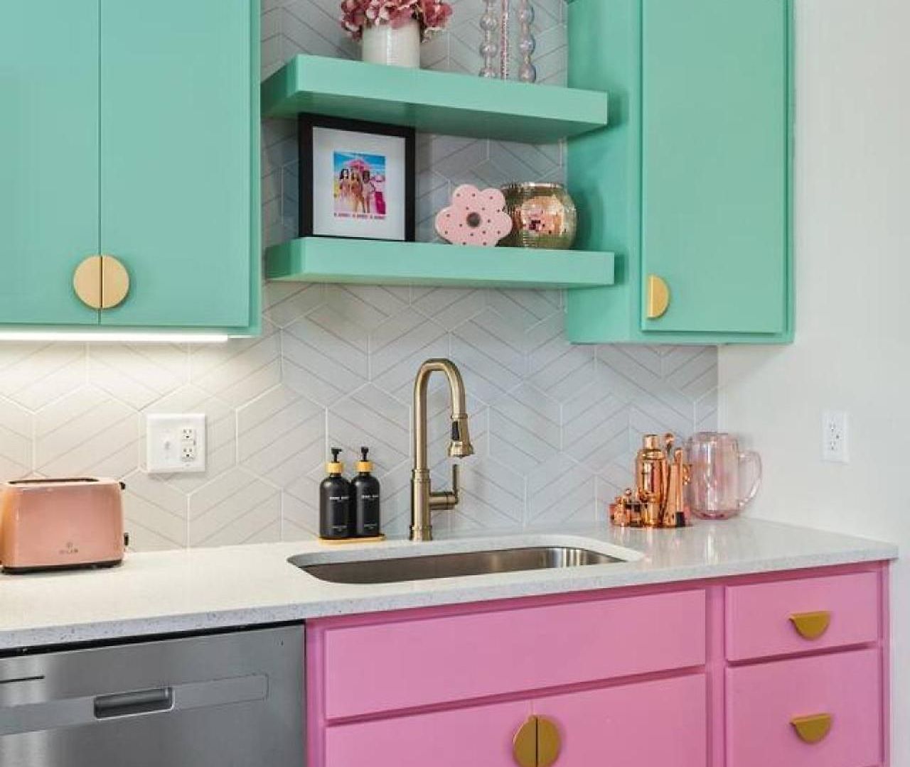 Barbie Dream - Near Restaurants, Coffee And Bar Holiday home *