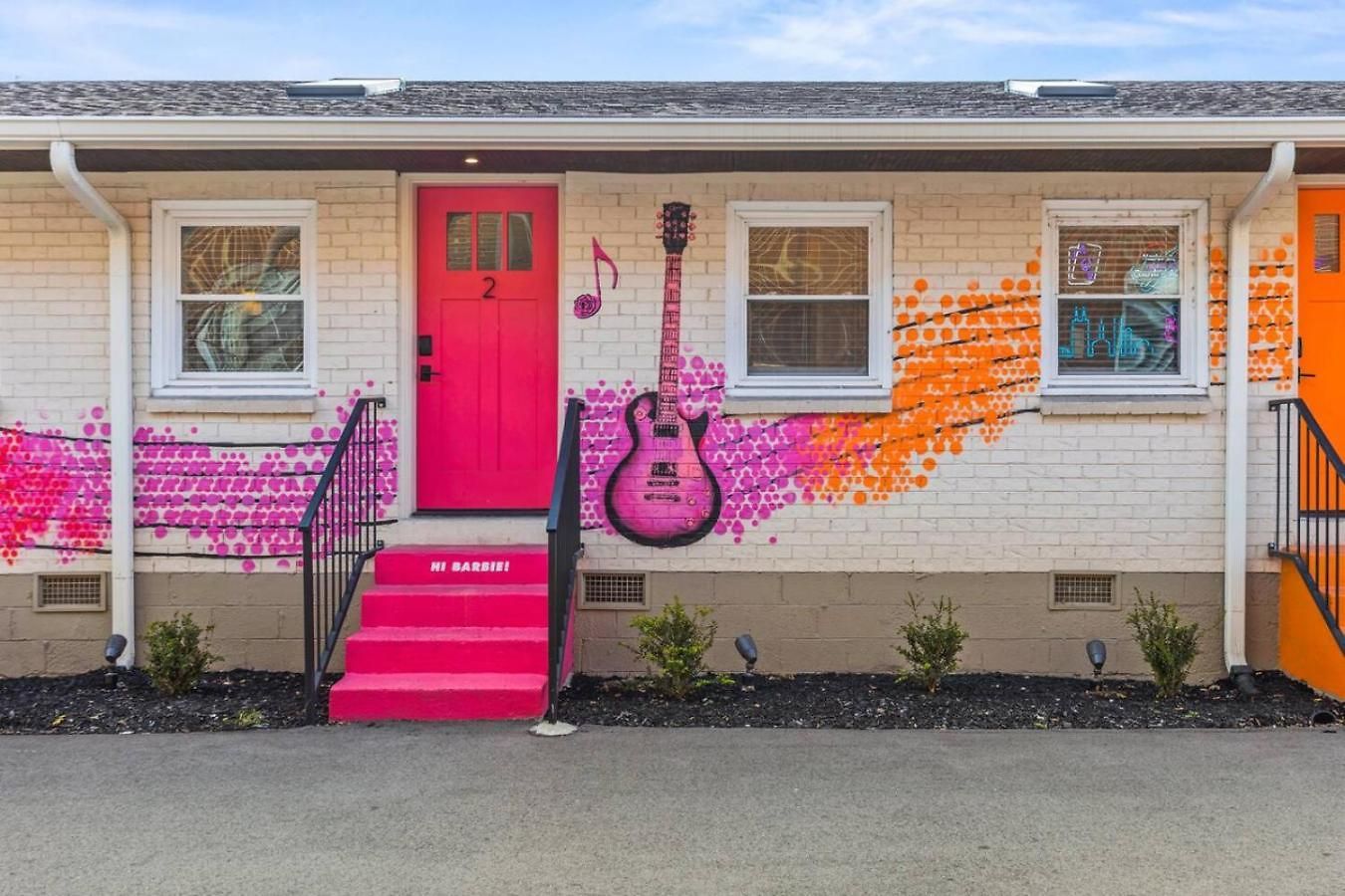 Barbie Dream - Near Restaurants, Coffee And Bar Holiday home