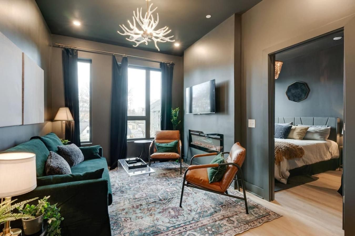 Apartment Spacious Floor Sleeps 6