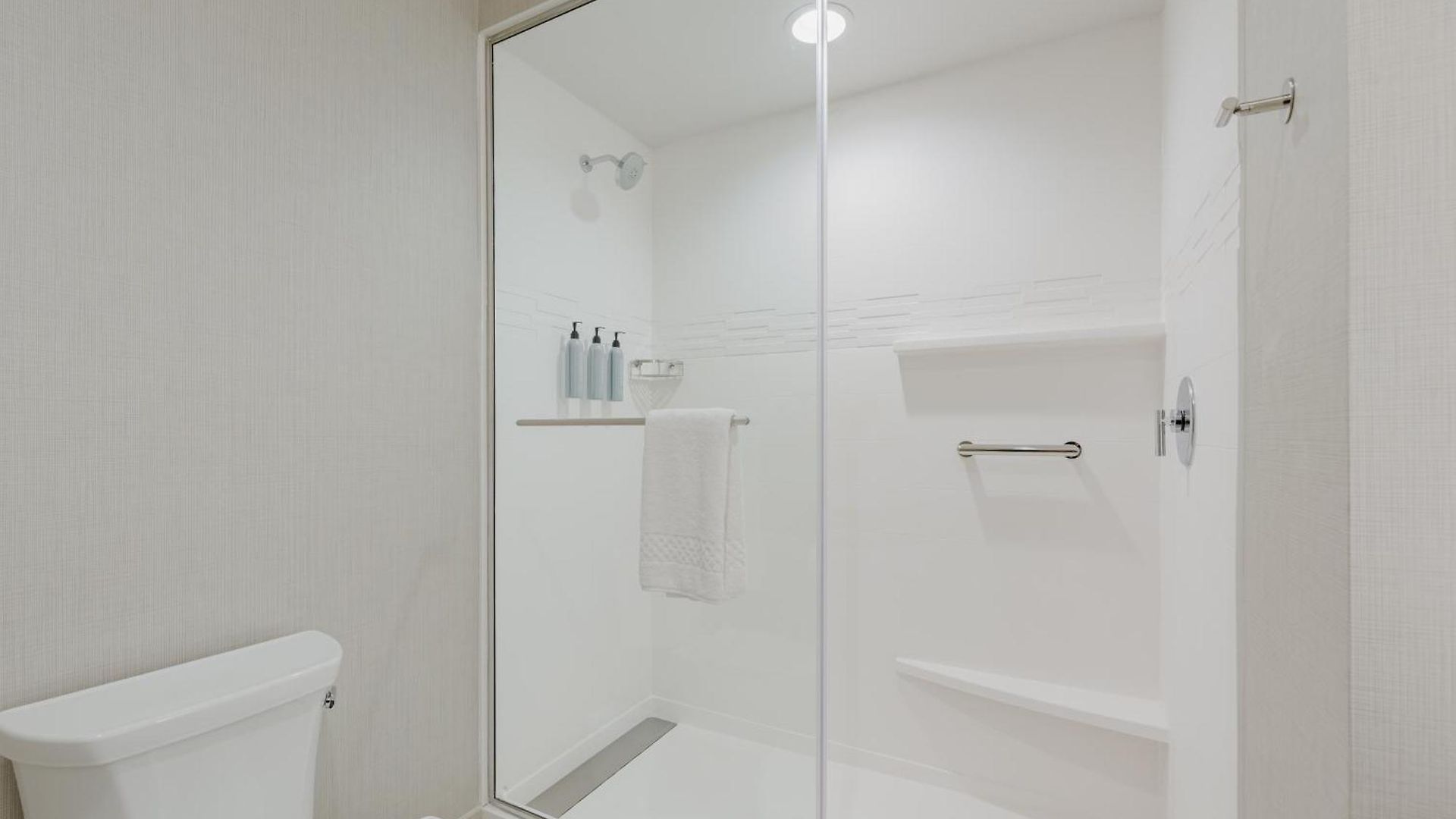 By Marriott Metro Center Hotel 3*