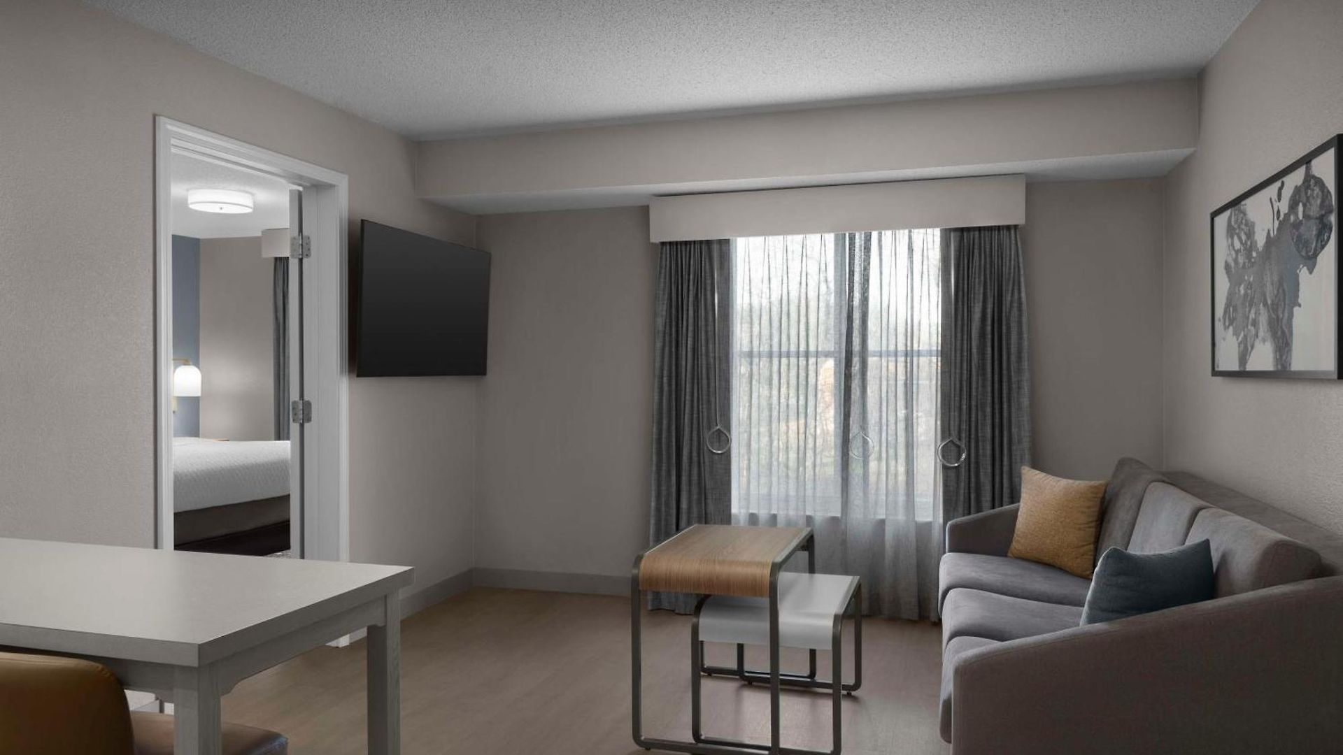 Homewood Airport Hotel 3*