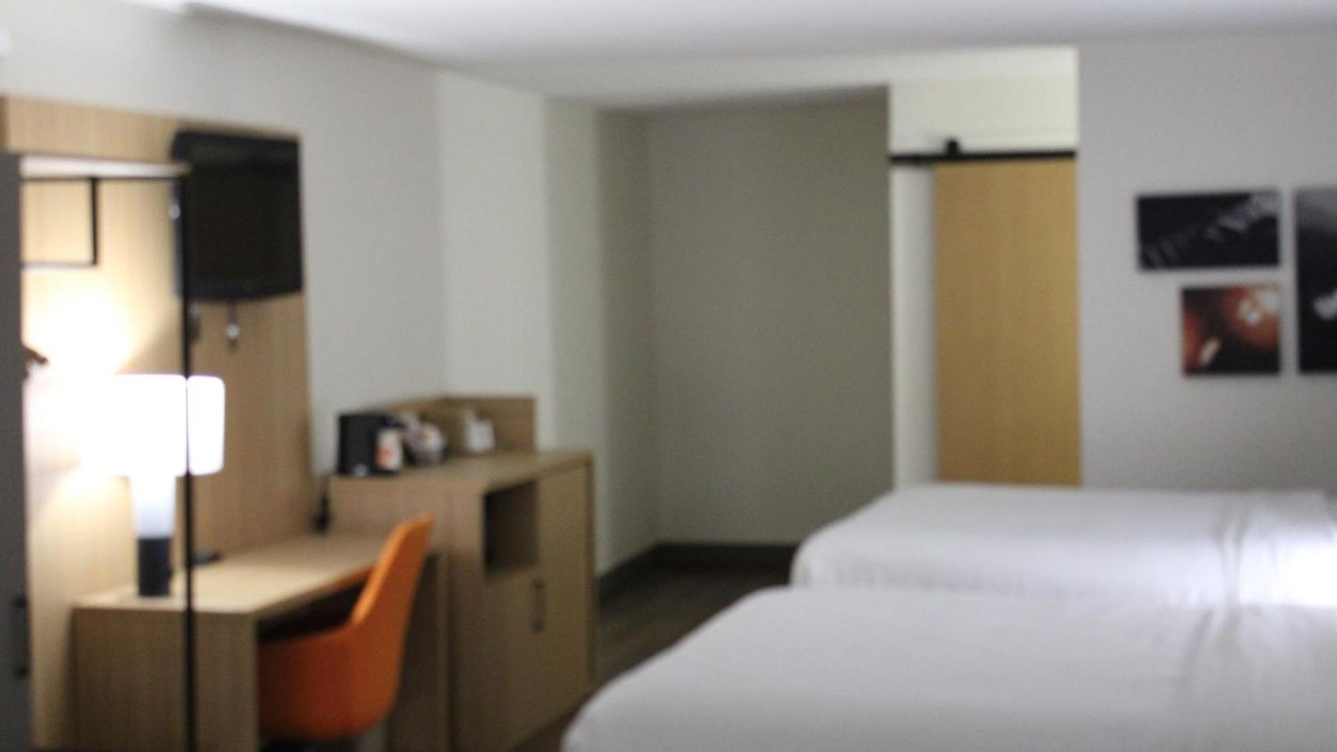 Comfort & Downtown - Stadium Hotel Nashville