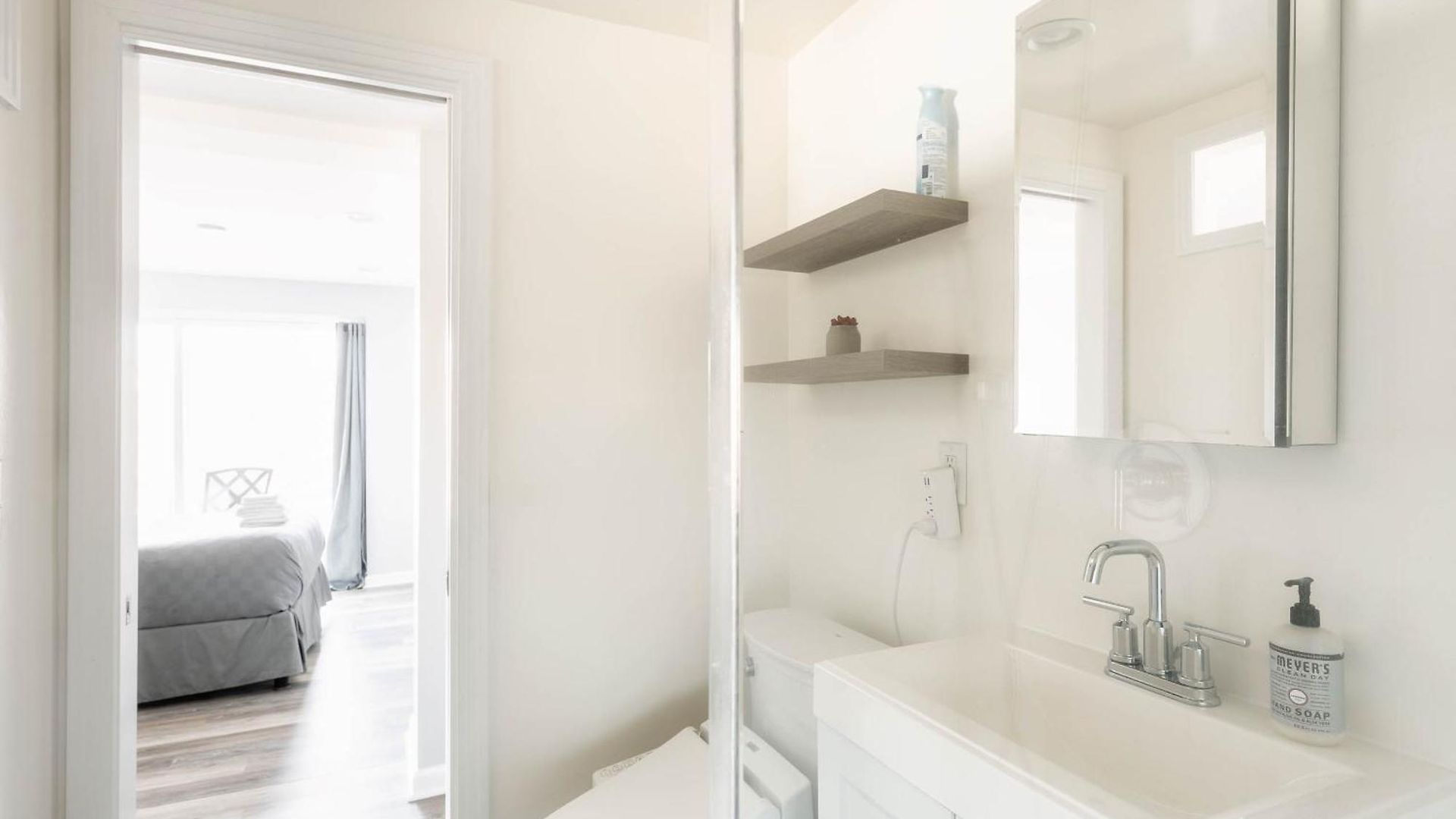 Private Haven - Minutes To Broadway, Bna Nashville