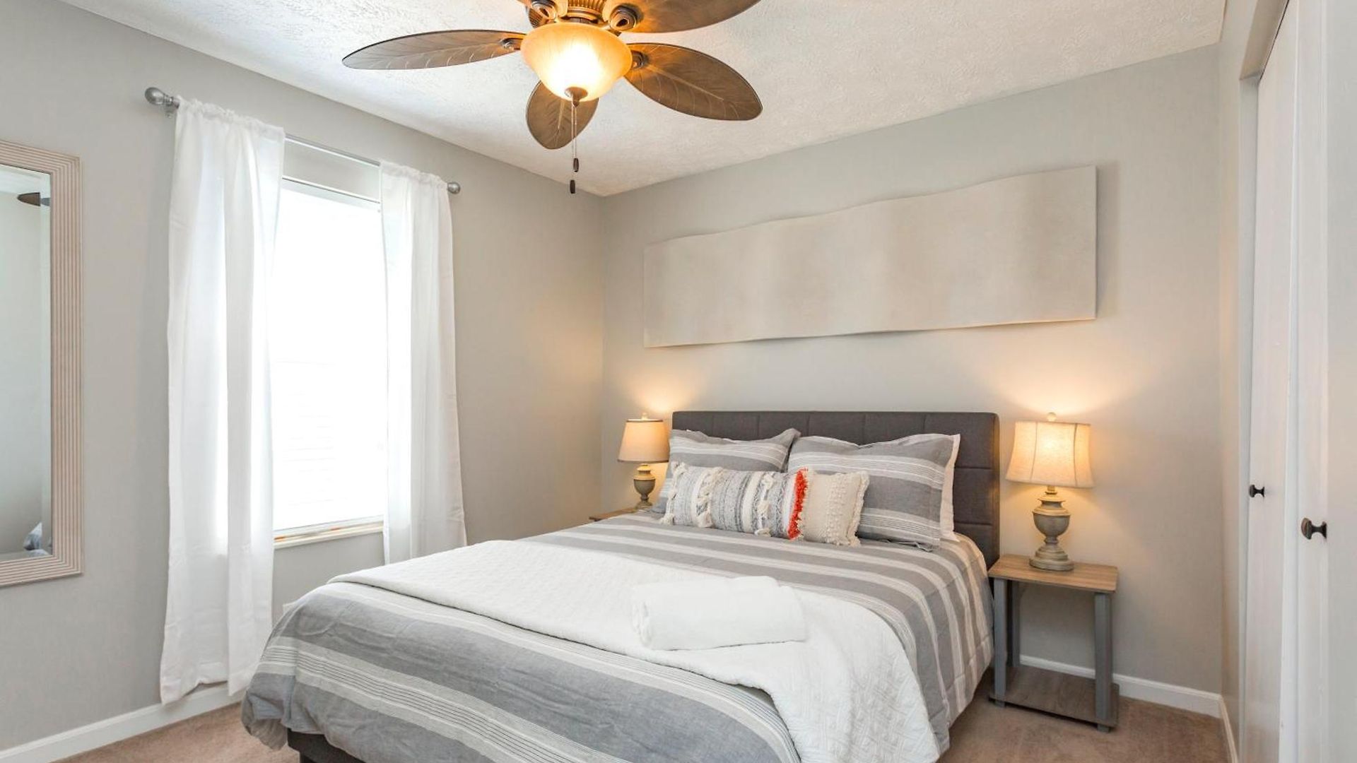 Holiday home Looby Location- Charming 3br 10 Min To Downtown Nashville
