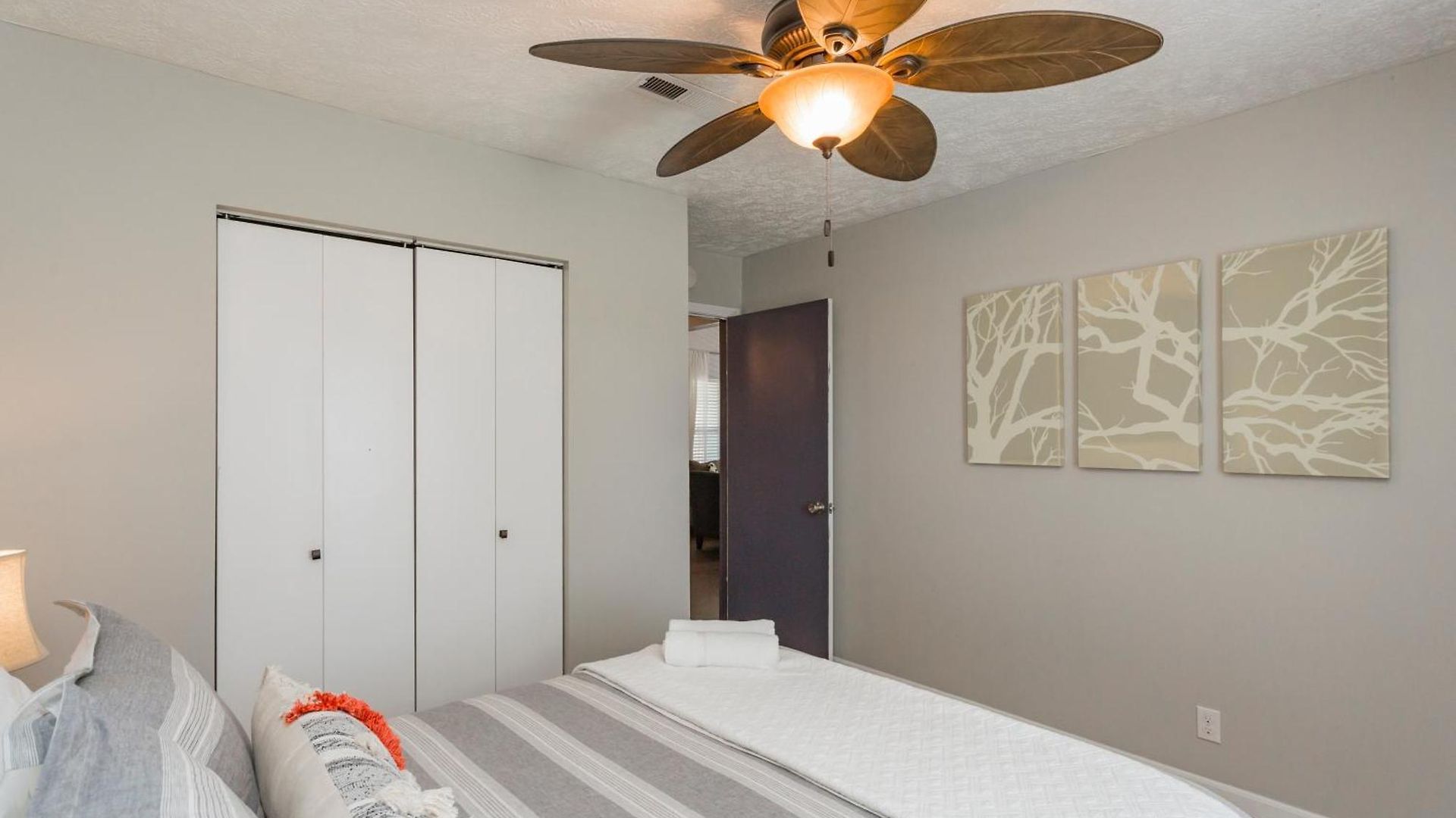 Holiday home Looby Location- Charming 3br 10 Min To Downtown Nashville