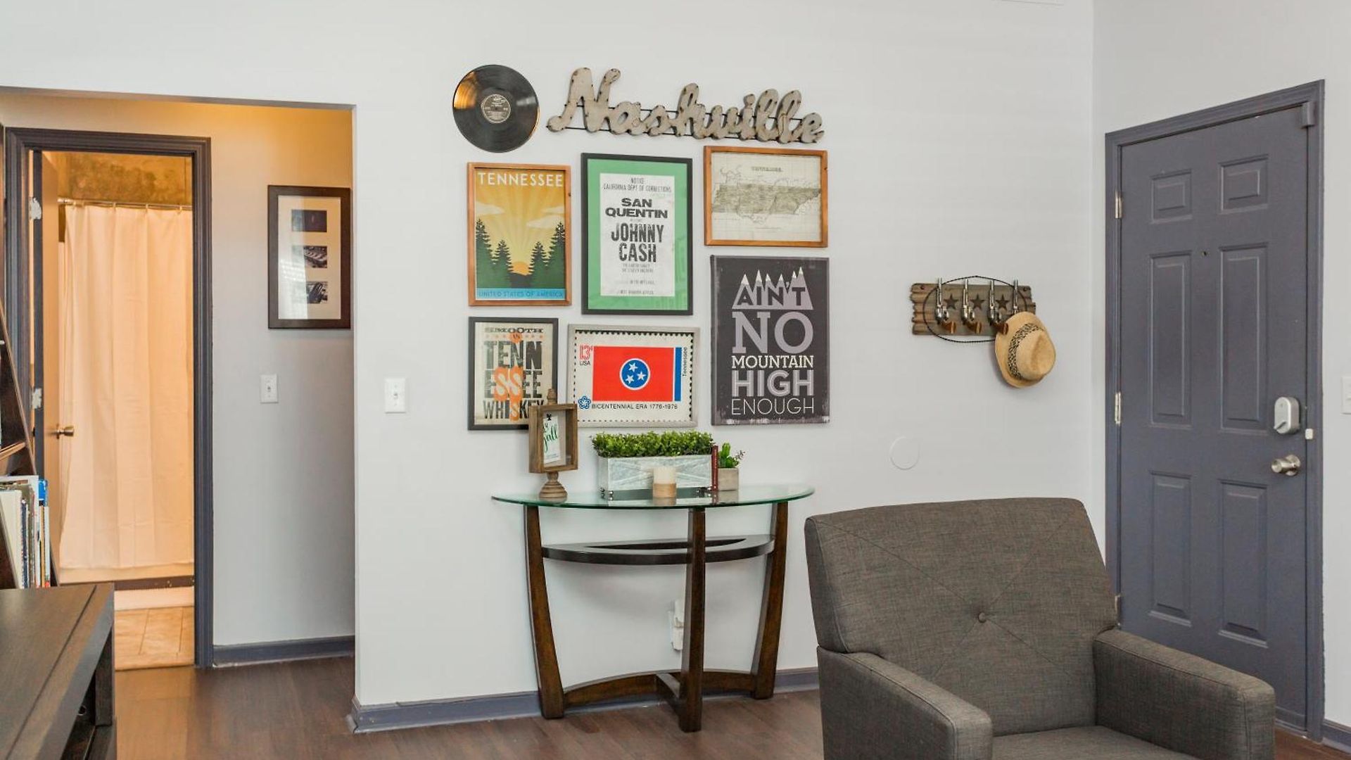 Looby Location- Charming 3br 10 Min To Downtown *