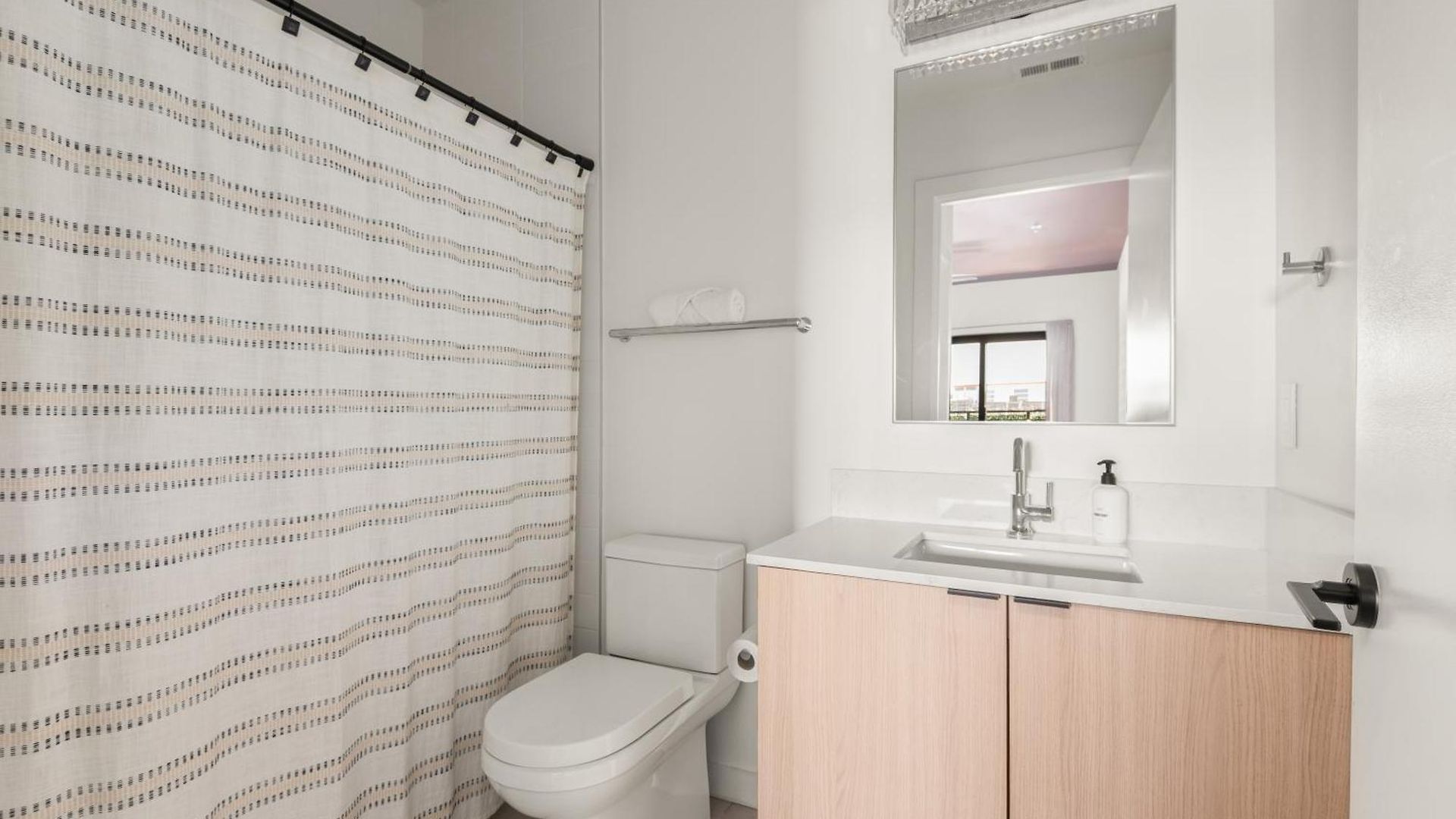 Hyve Apartment