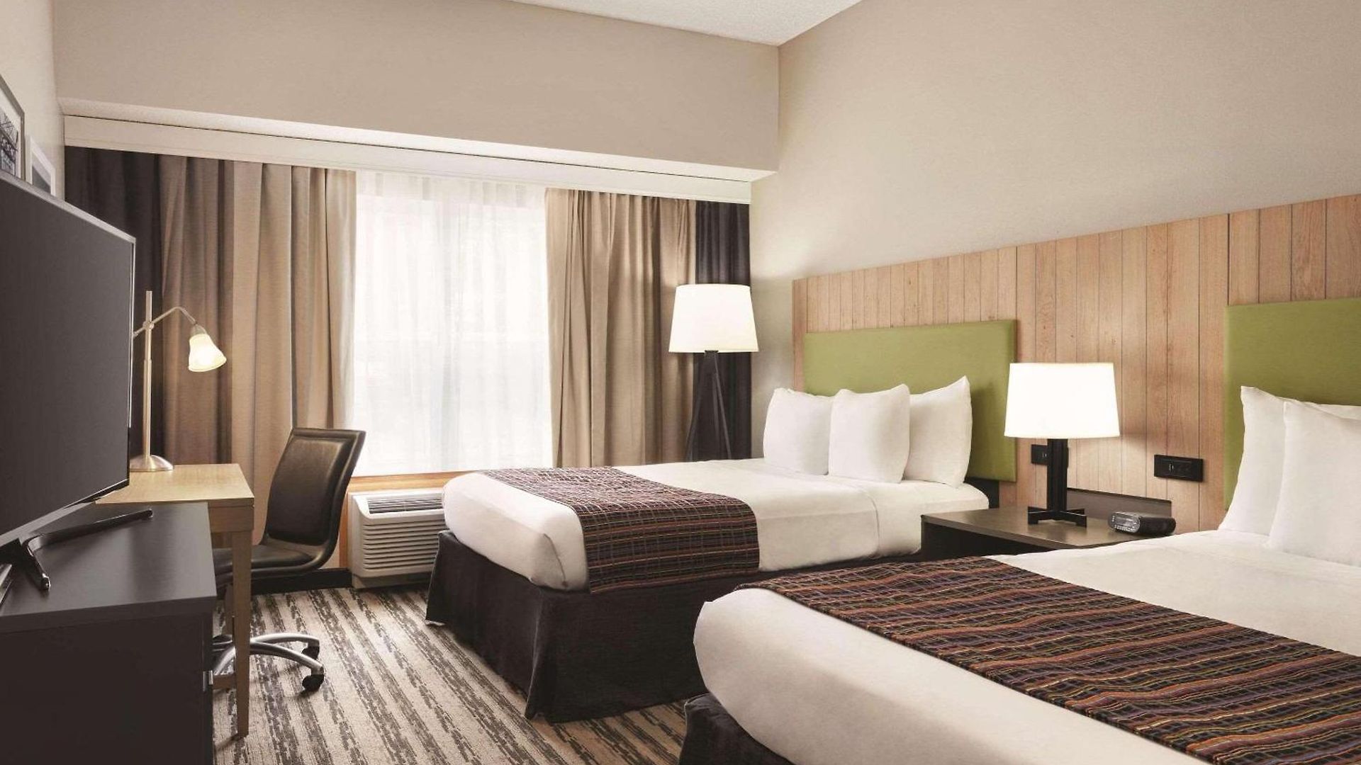 Country & By Radisson, Airport East, Tn Hotel Nashville