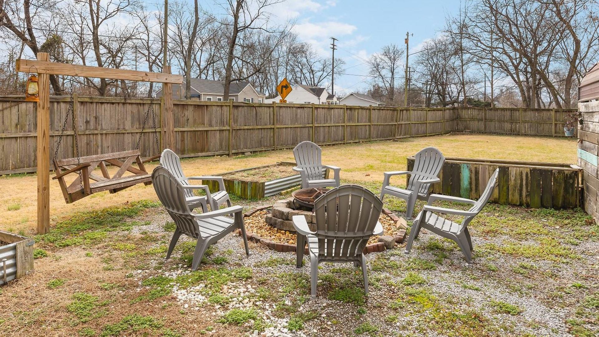 Big Cozy House 3 Mi To Downtown With Outdoor Fire Pit