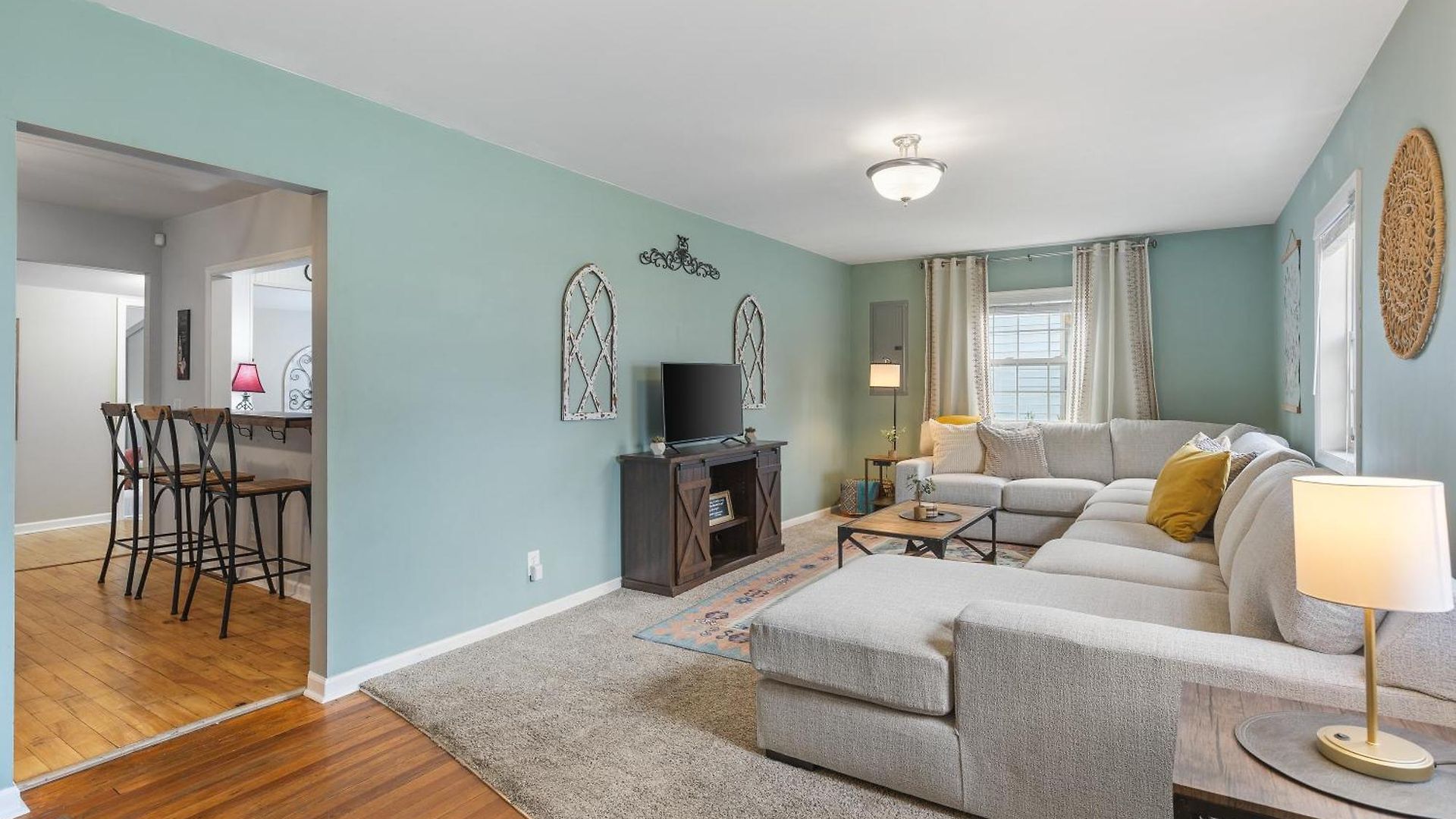 Big Cozy House 3 Mi To Downtown With Outdoor Fire Pit Holiday home