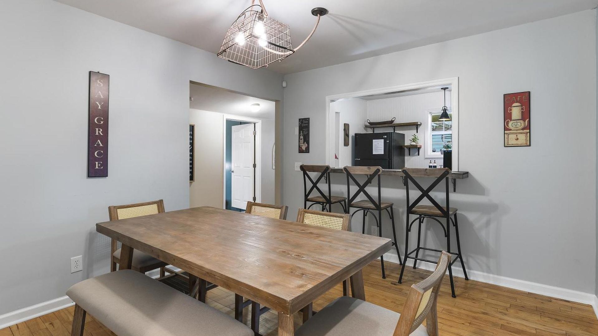 Big Cozy House 3 Mi To Downtown With Outdoor Fire Pit Holiday home Nashville