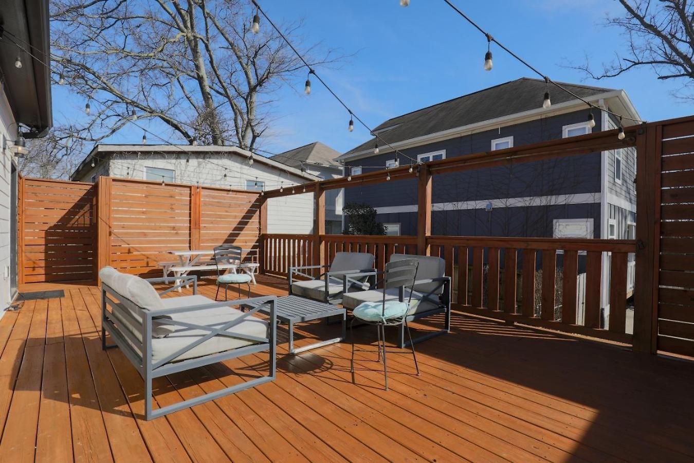 Holiday home Germantown-adjacent 4br With Private Deck & Grill *