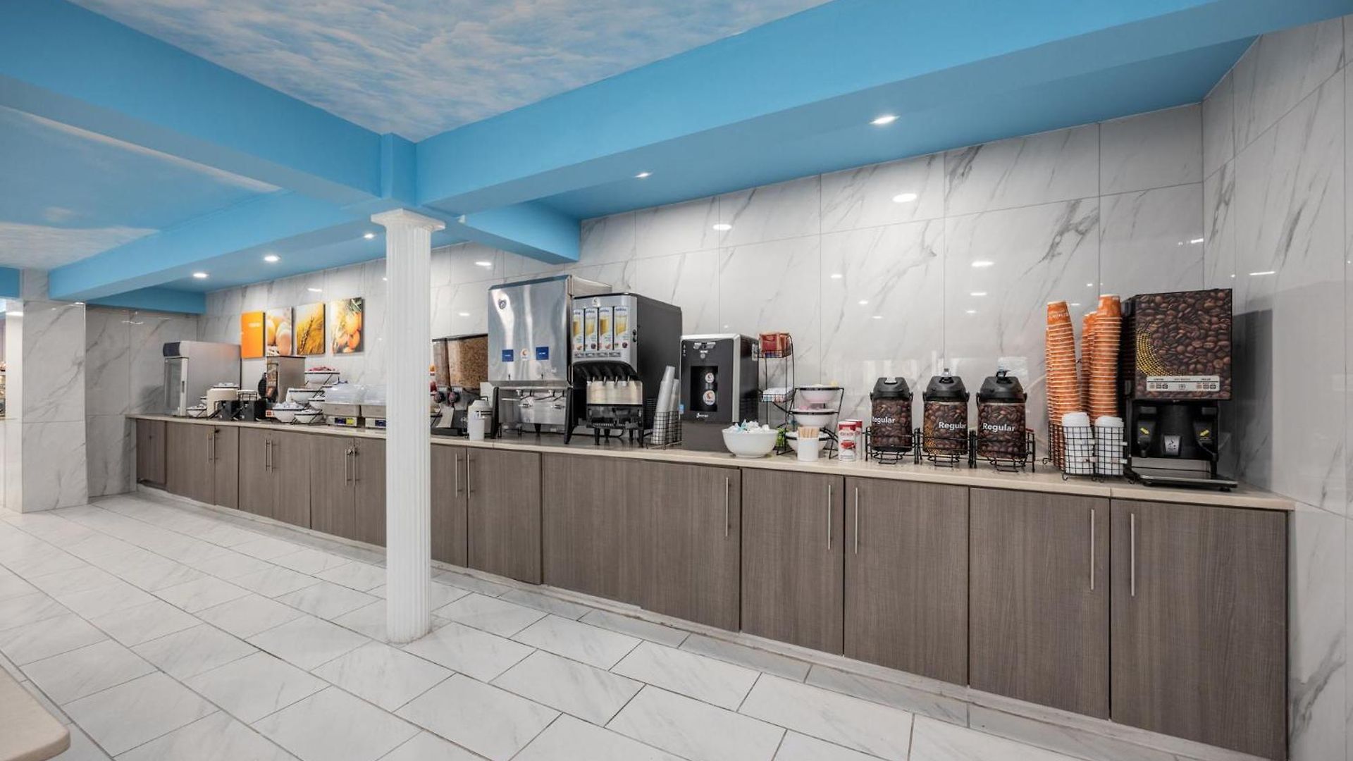 Comfort Downtown - Music Center 4*