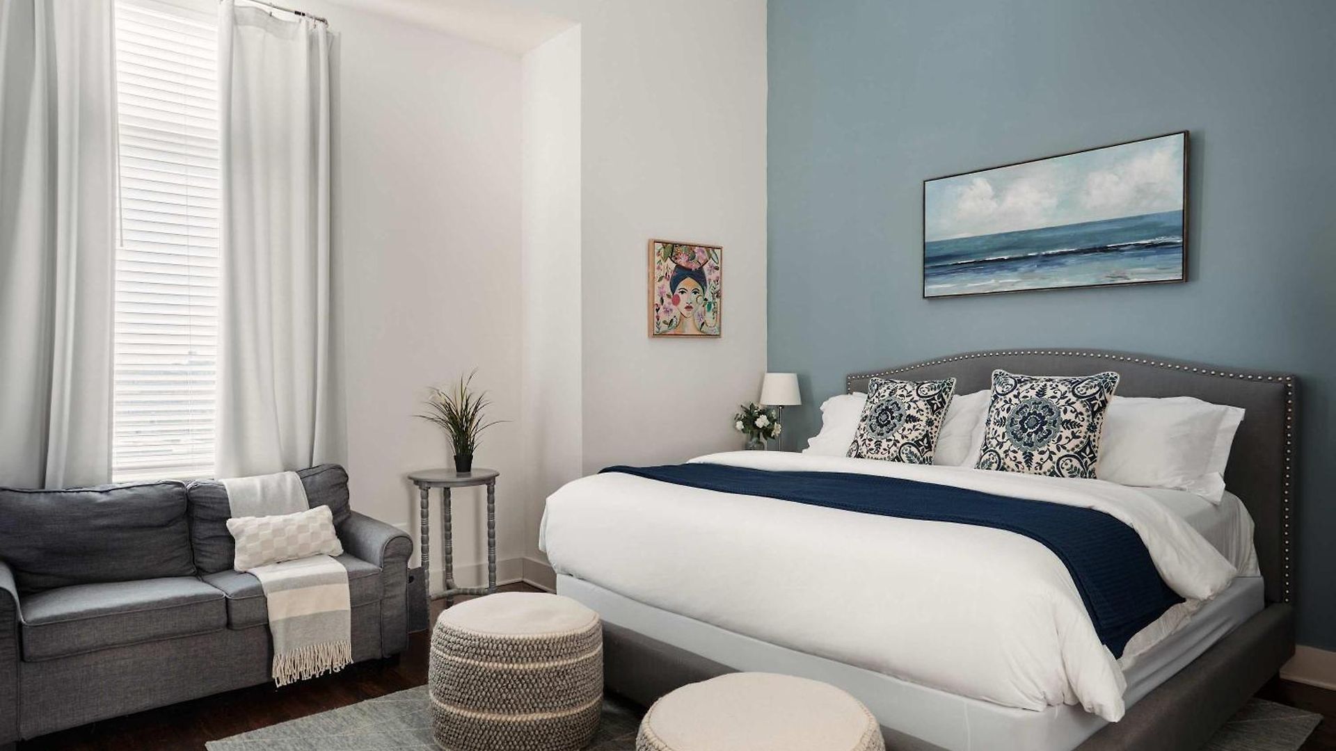 Perfect Cma Fest Hq, Rooftop 10 Mins To Downtown, Garage, Ping Pong, Karaoke, Axe Throwing, Shuffleboard, 10 Mins To Broadway, 5 Mins To Five Points, Perfect For Bachelors Or Bachelorettes, 24 Hr Hospitality Nashville