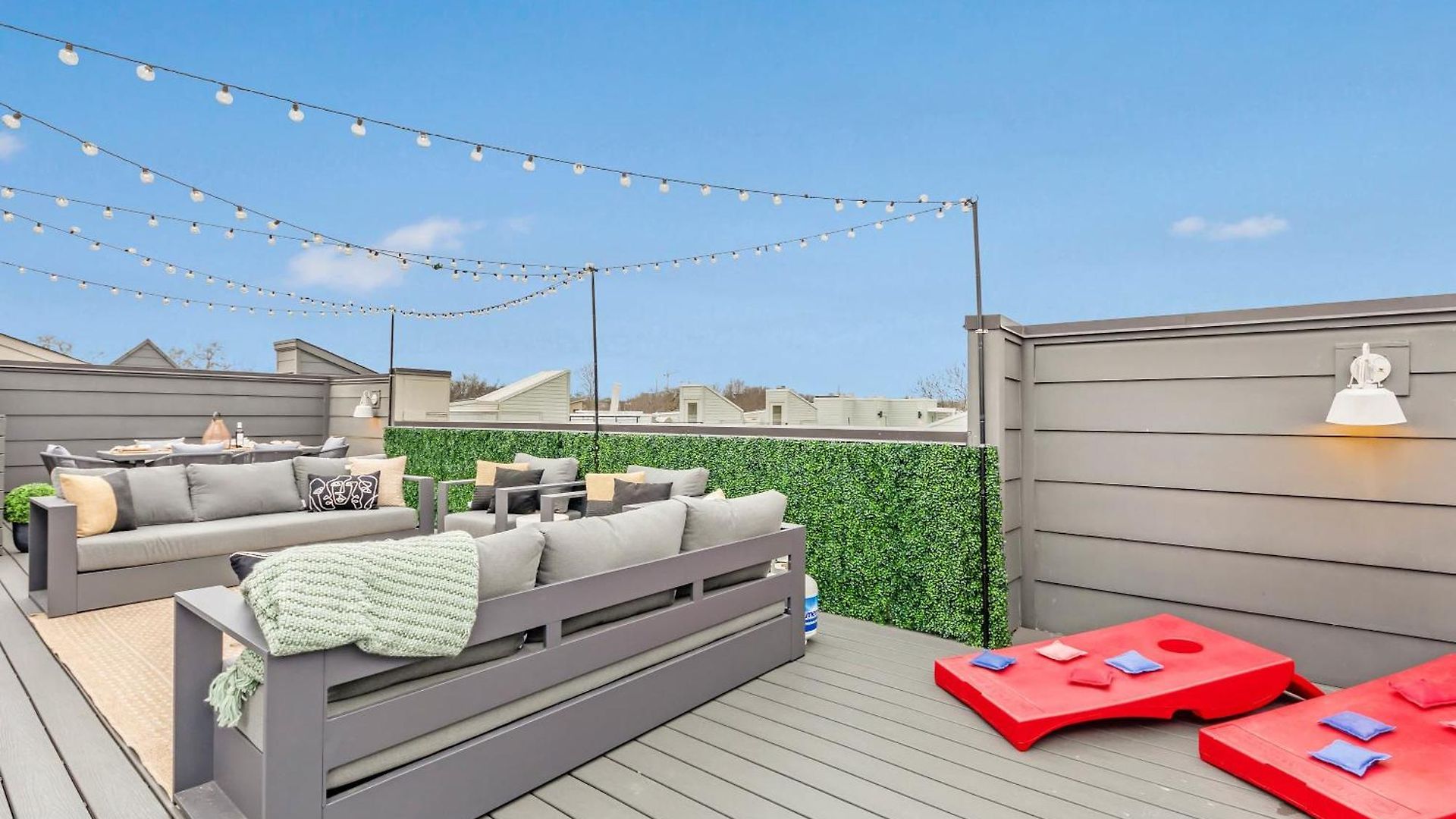 Holiday home The Hawkins House - Walk To Gulch, Rooftop Views! Nashville