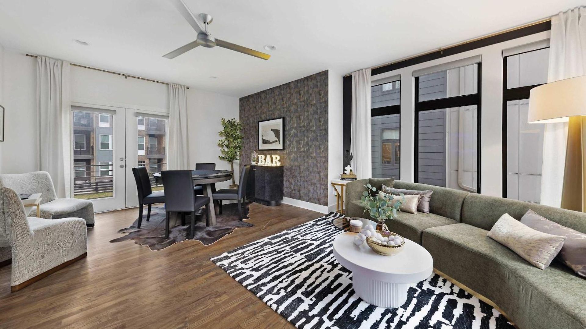 Holiday home The Hawkins House - Walk To Gulch, Rooftop Views!