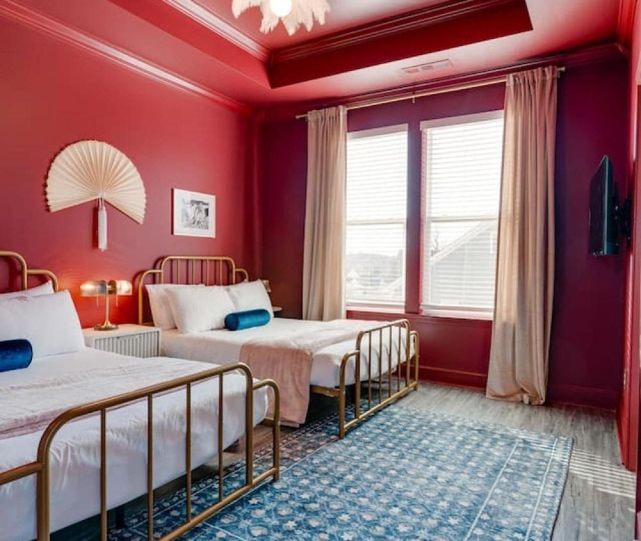 Funtastic 4 Bdr In The Nations Holiday home Nashville