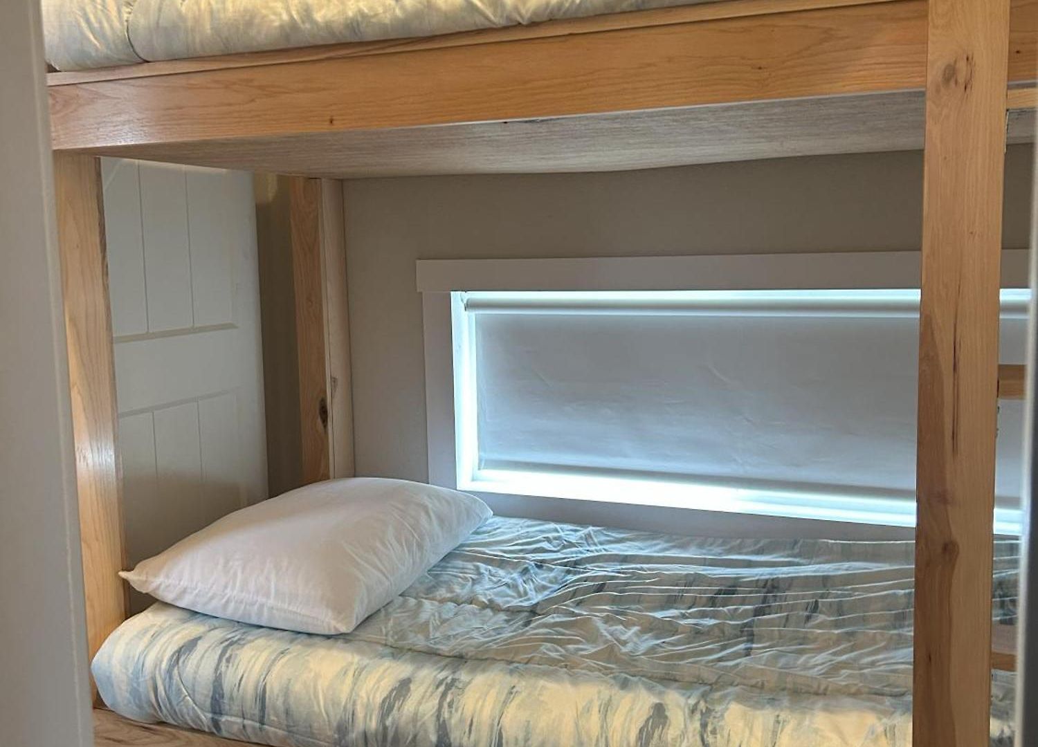 Four Corners Rv *