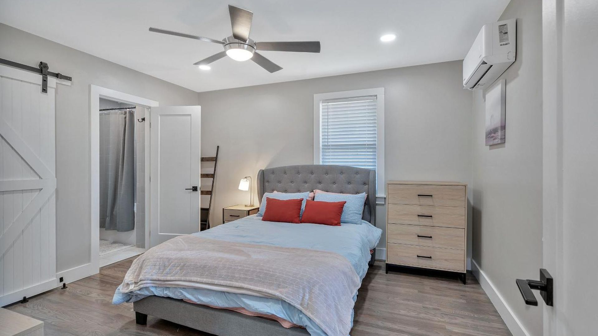Holiday home Cute, Charming, West Nash,1 Bed 1bath , Private Fenced Yard Nashville