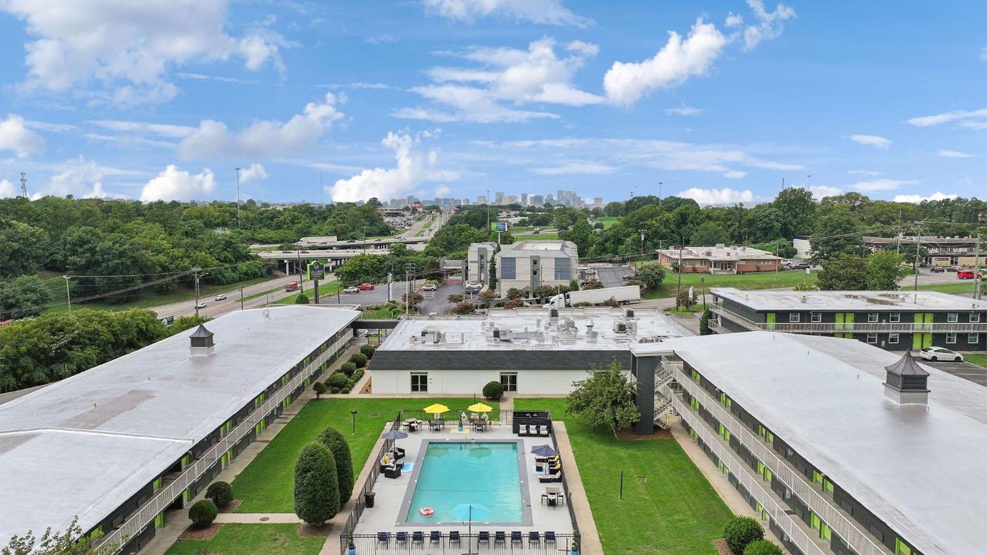 Hotel Hillside Crossing 3*