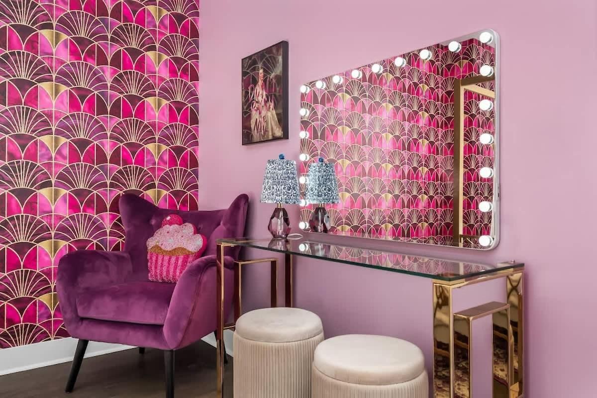 Diva Glam - Luxe - Dt 2miles - 8 Q Beds - Wow *