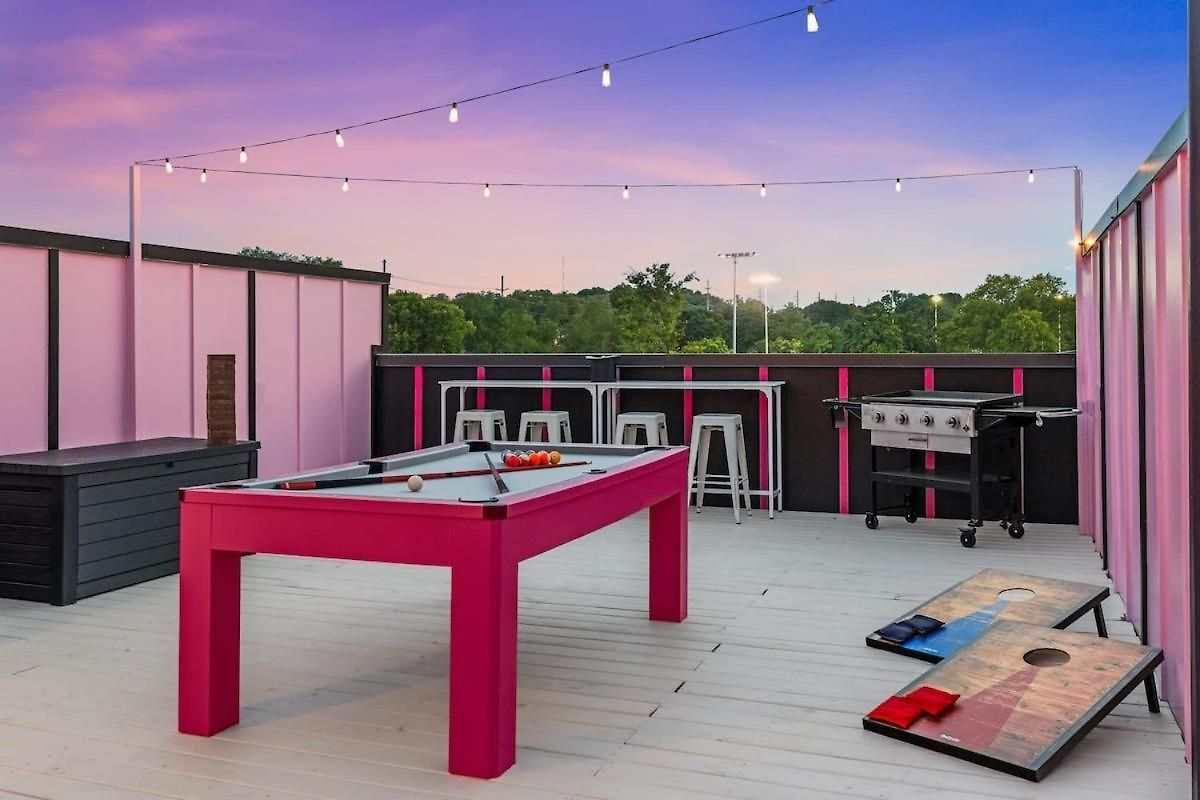 Disco Cowgirl Broadway 2miles - 8 Q Beds - Rooftop - Omg * Nashville