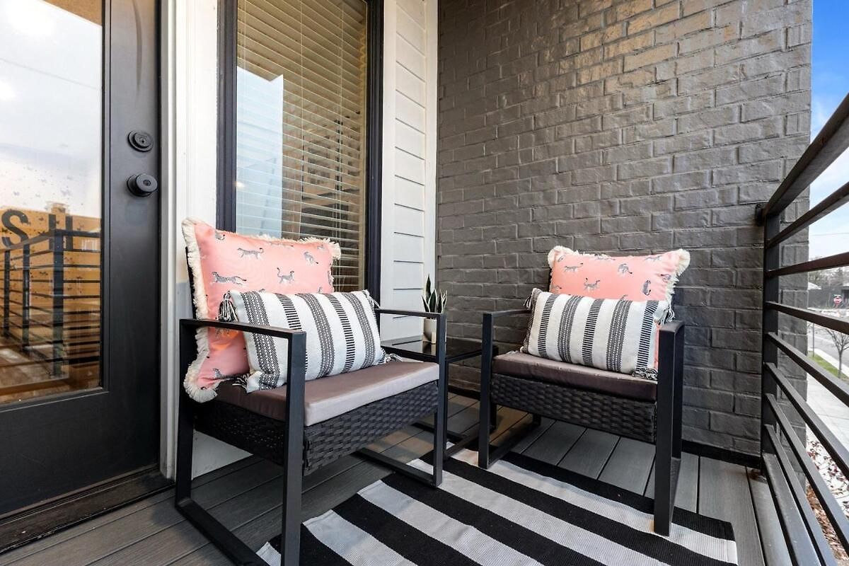 14 Bed Luxe Retreat With Game & Perfect For Large Groups! * Nashville
