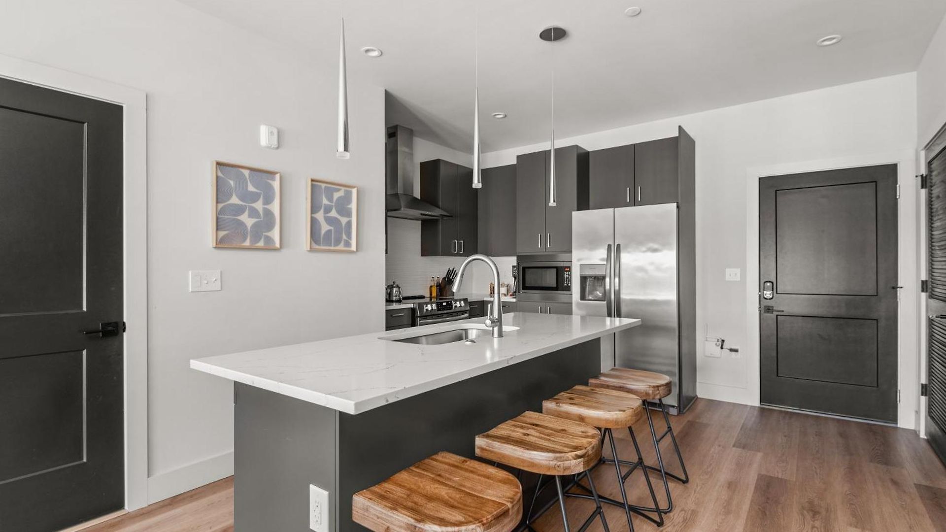 Odyssey Apartment *