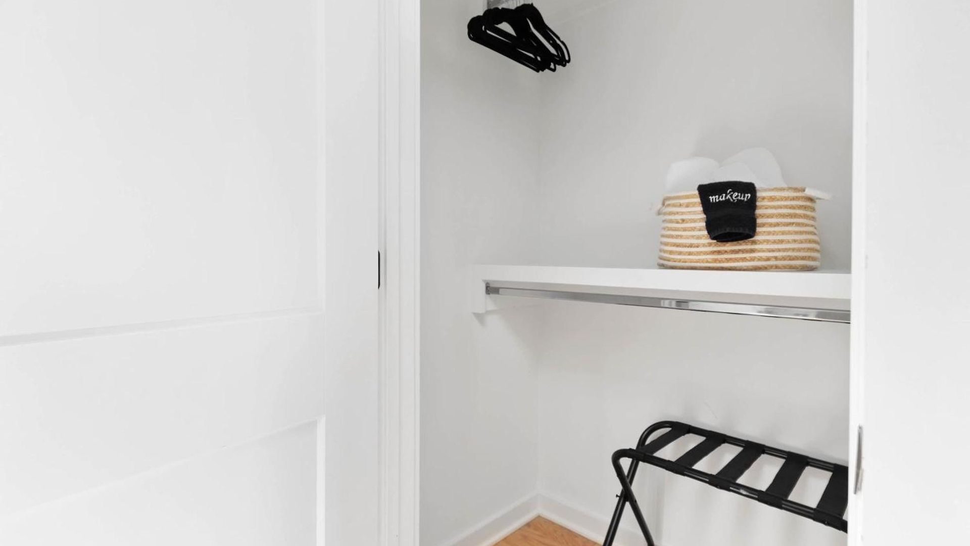 Holiday home The Traveller New Redesign With Peloton & Sauna!